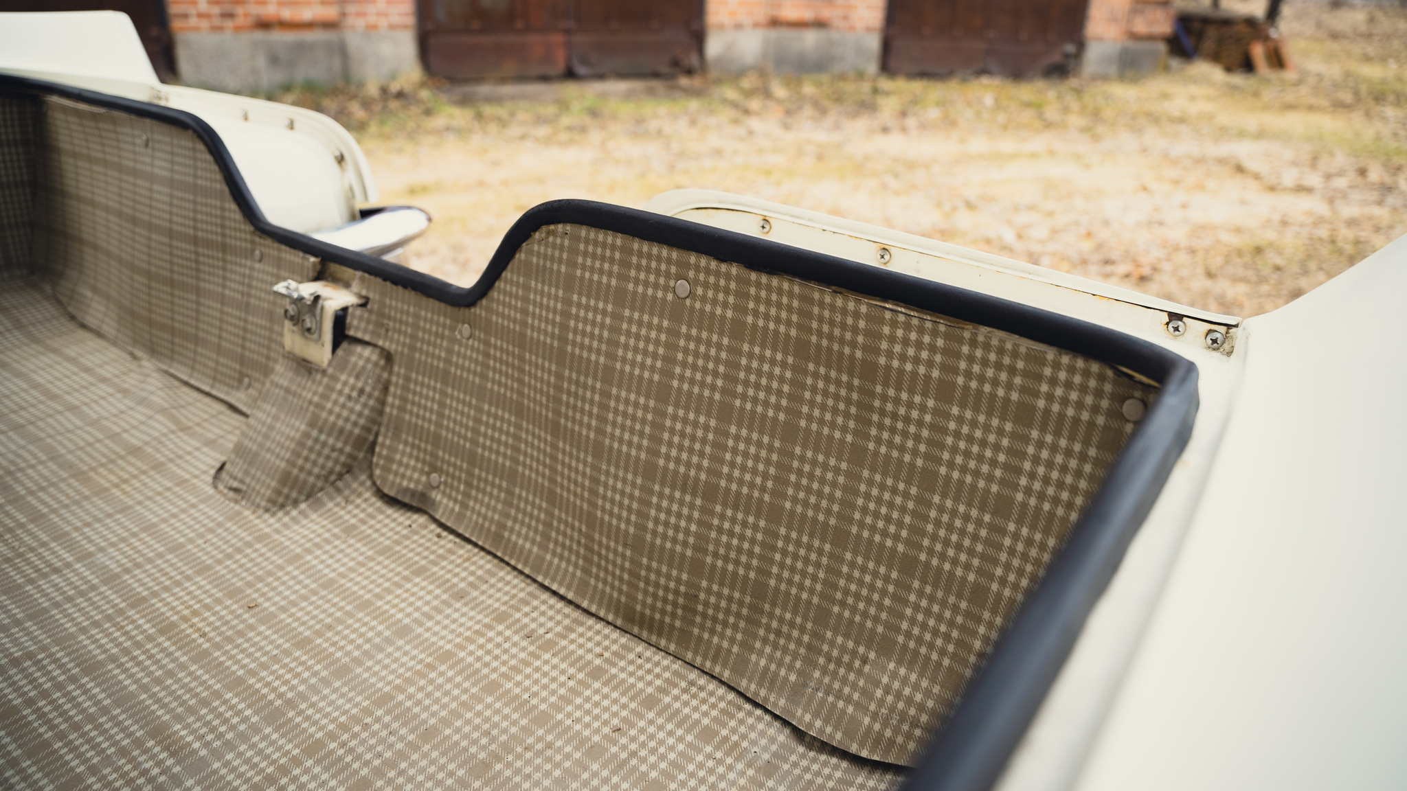 Interior image of 1959 Ford Thunderbird hardtop (84)