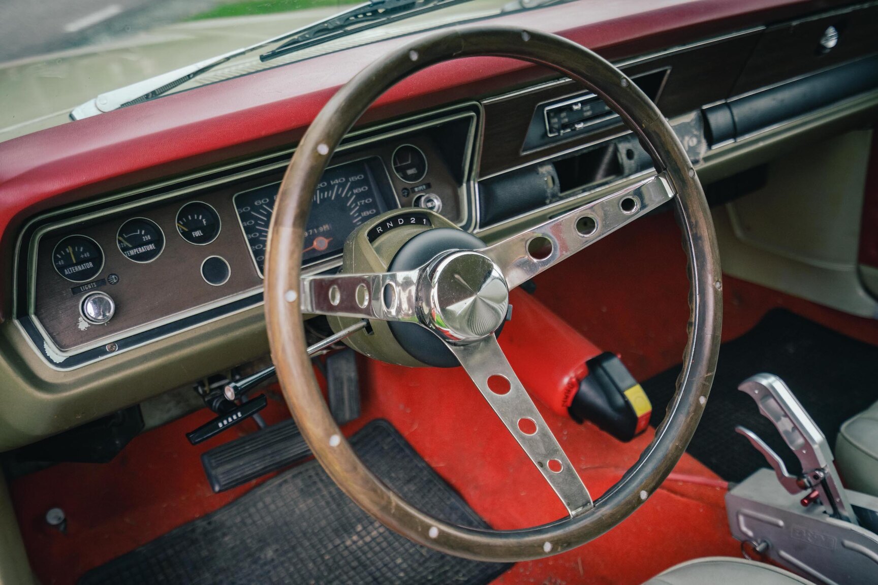 Interiörbild 1972 Plymouth Duster 360 (13)