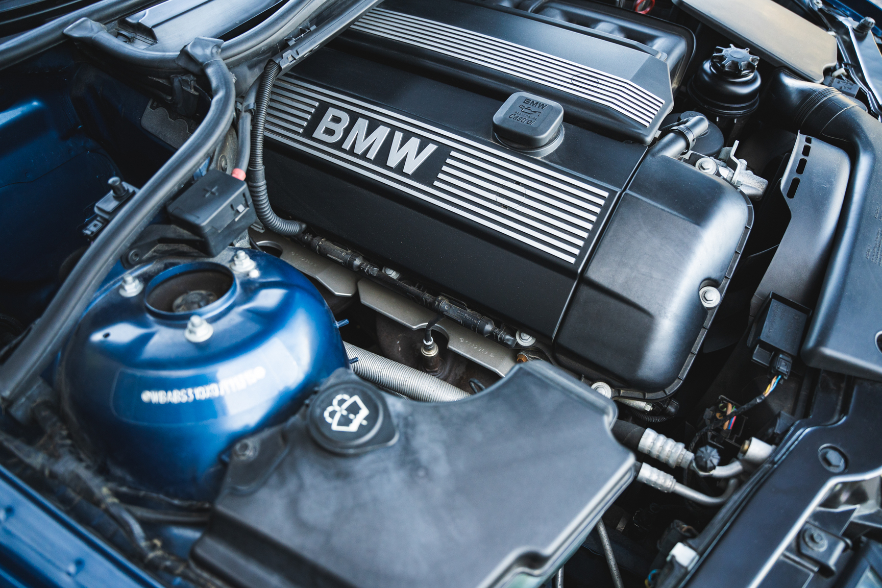 Image of 2001 BMW E46 325 Cabriolet (8) mechanics