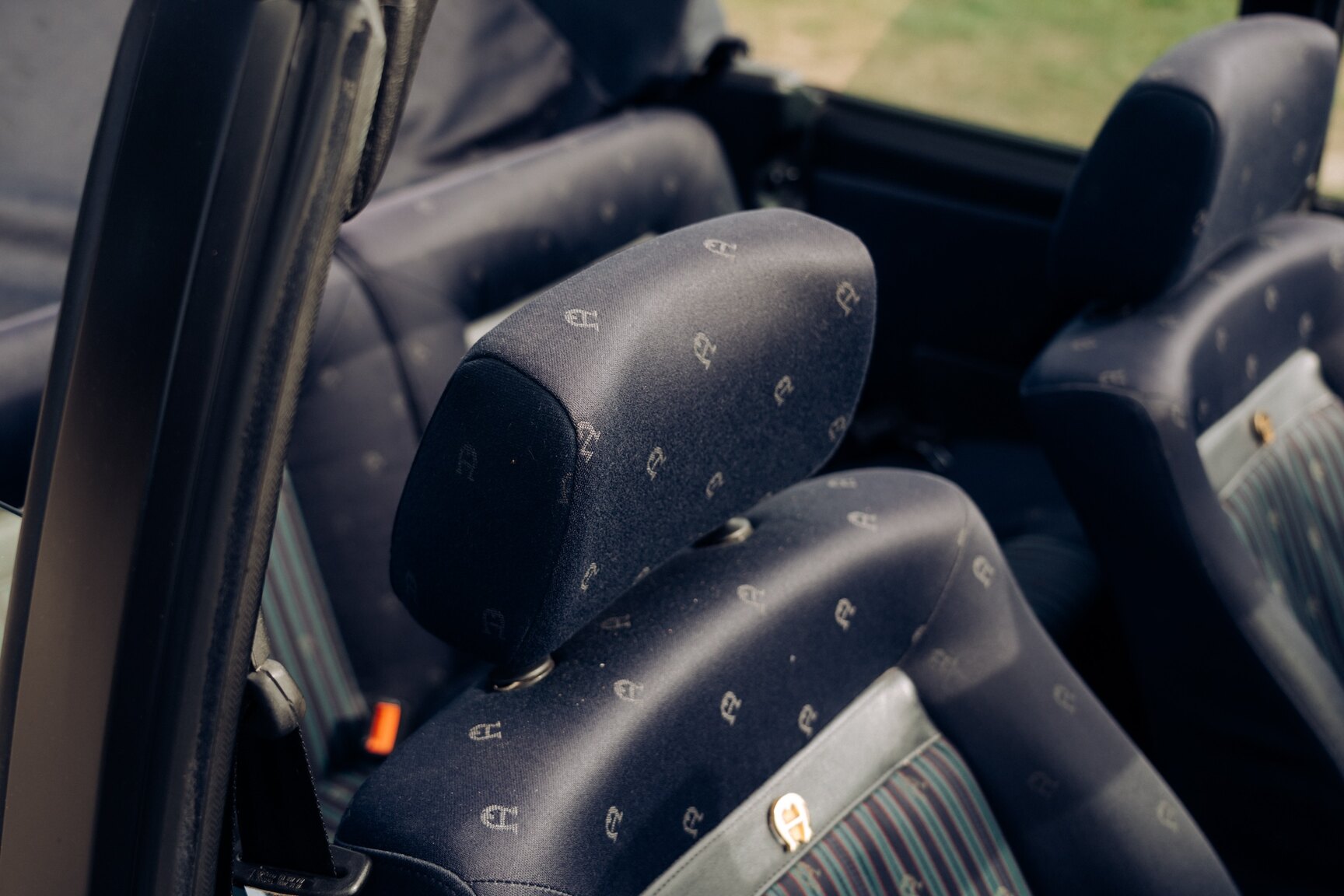 Interiörbild 1991 VW Golf Cabriolet "Etienne Aigner Edition"