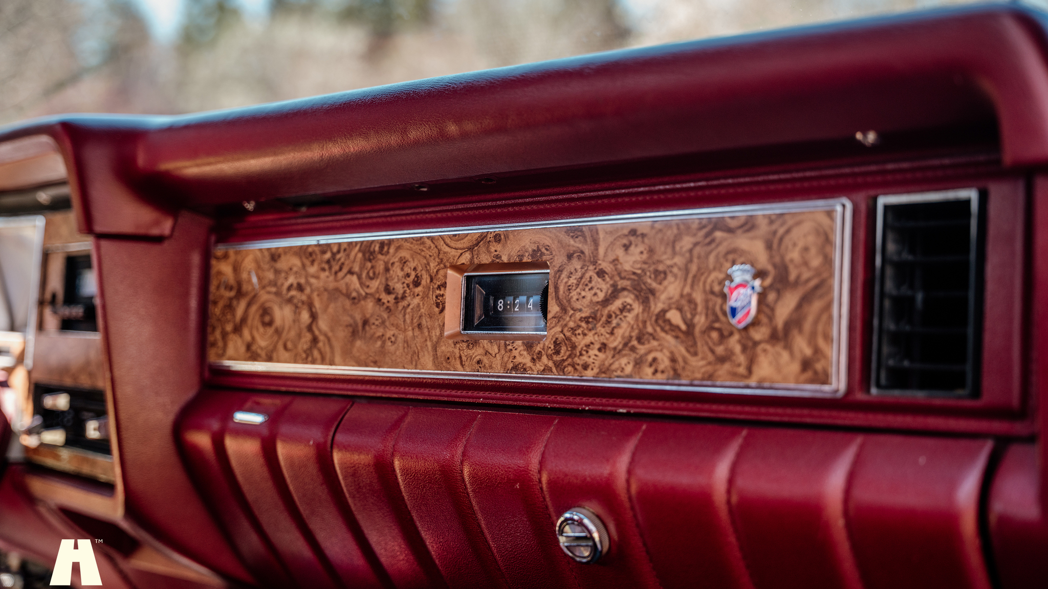 Innenraumfoto von 1976 Ford Mercury Monarch Ghia (10)