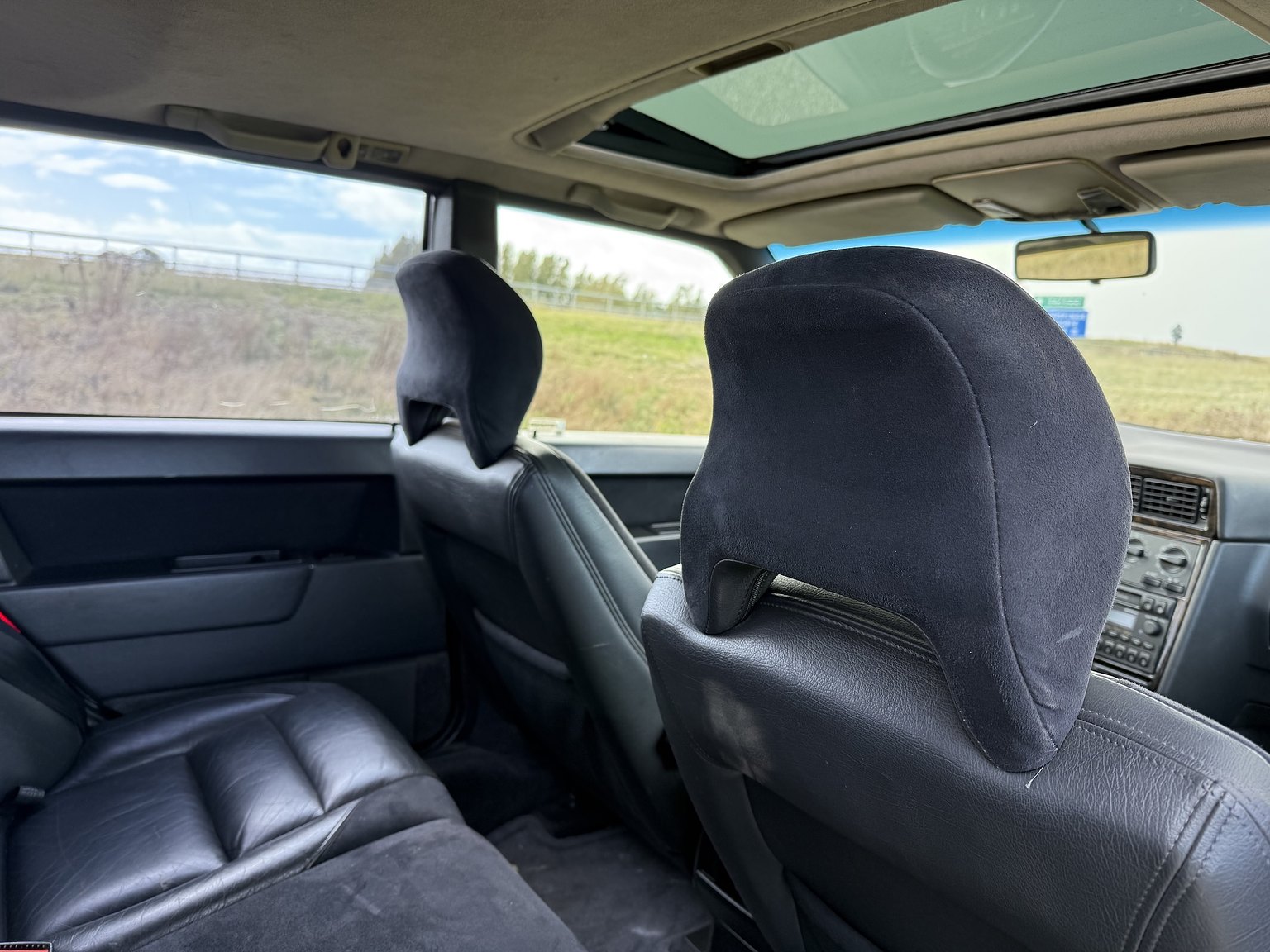 Interior image of 1995 VOLVO 855 T5R T-5R
