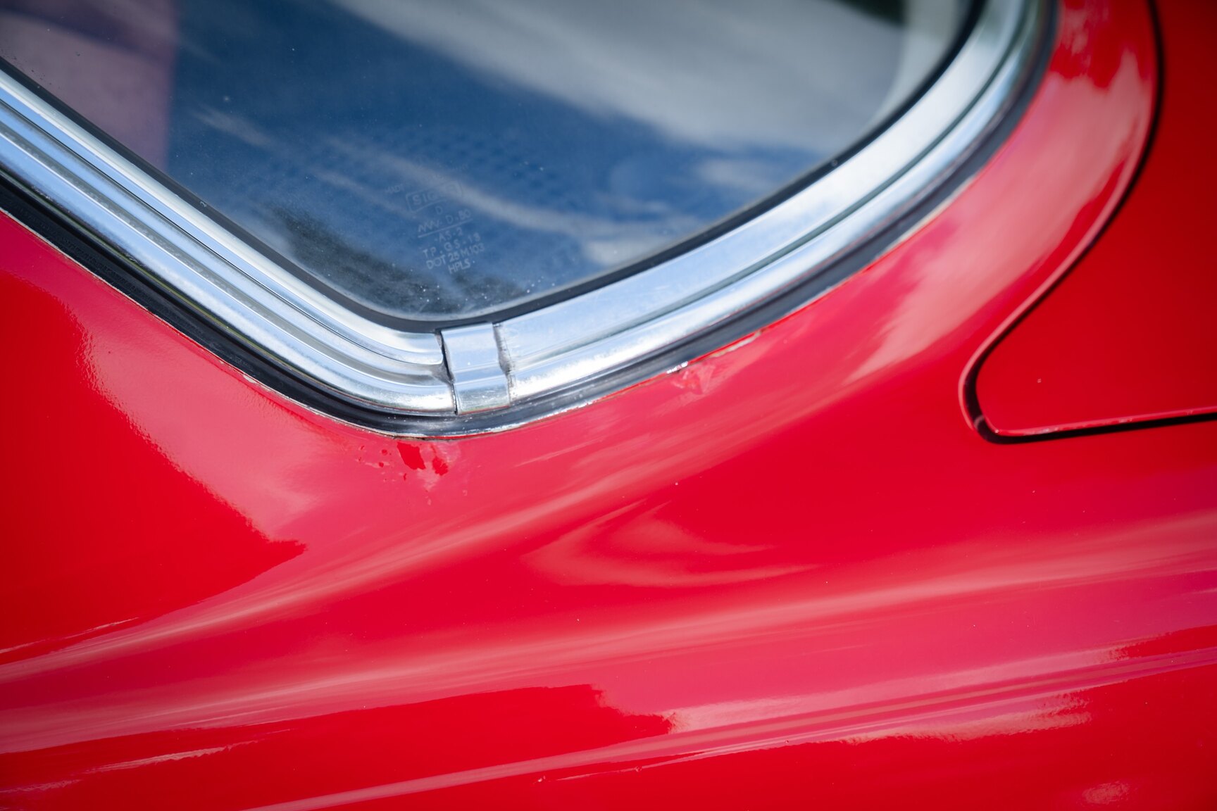 Exteriörbild på 1975 Mercedes-Benz 350 SLC