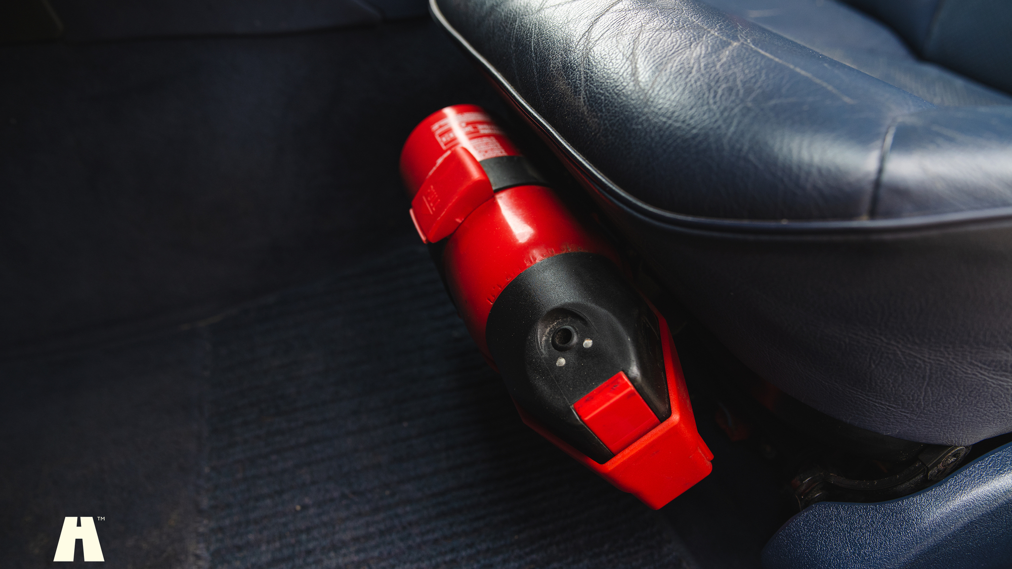 Innenraumfoto von 2000 Mercedes E430