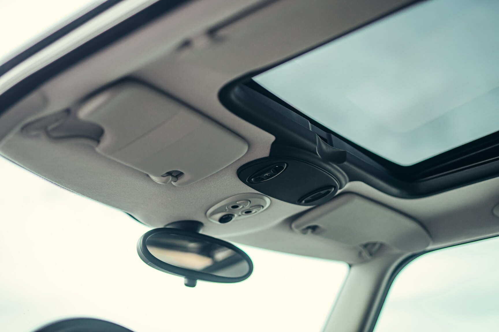 Interior image of 2006 Mini Cooper John Cooper Works