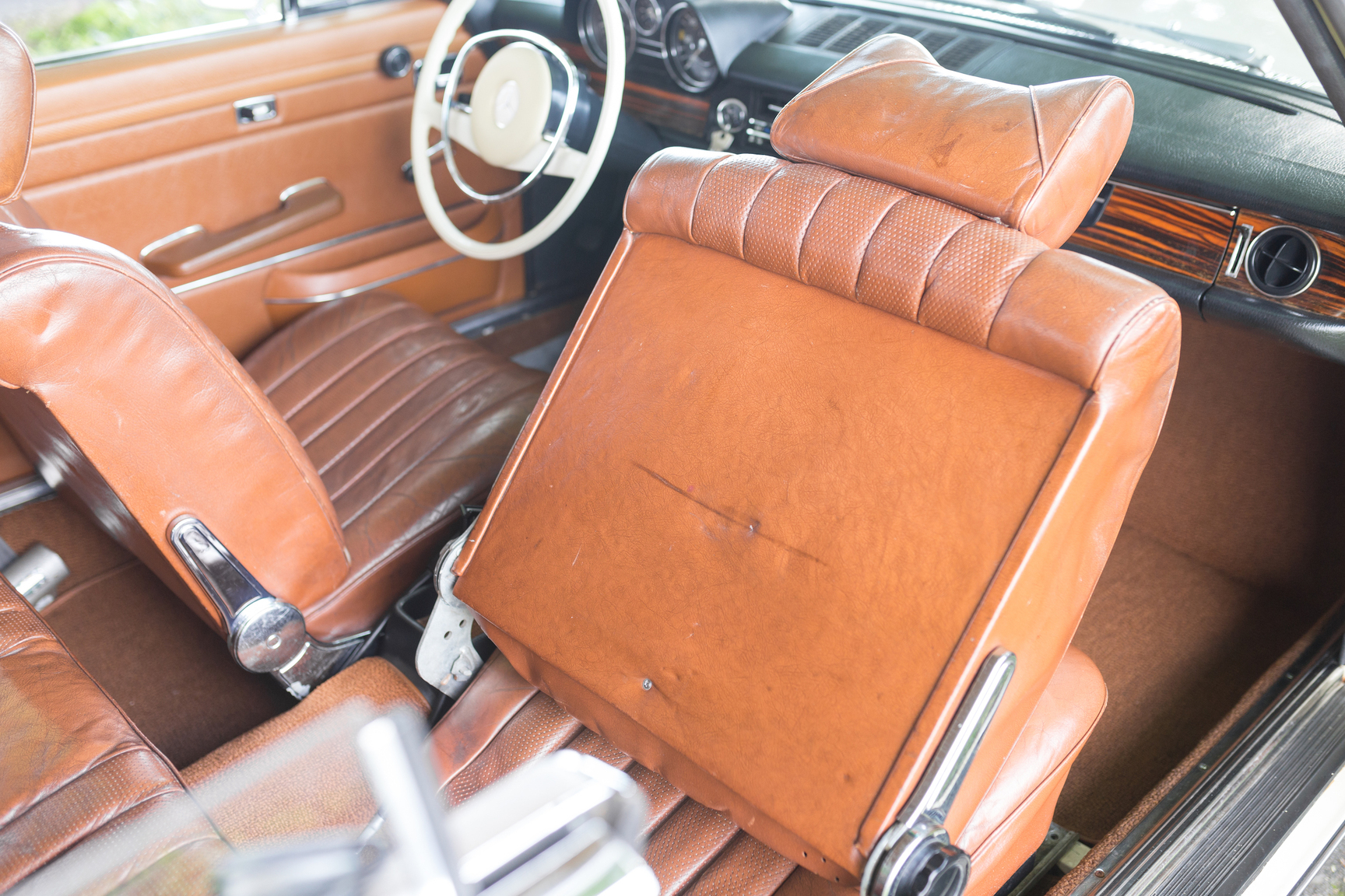 Innenraumfoto von 1971 Mercedes 250 C