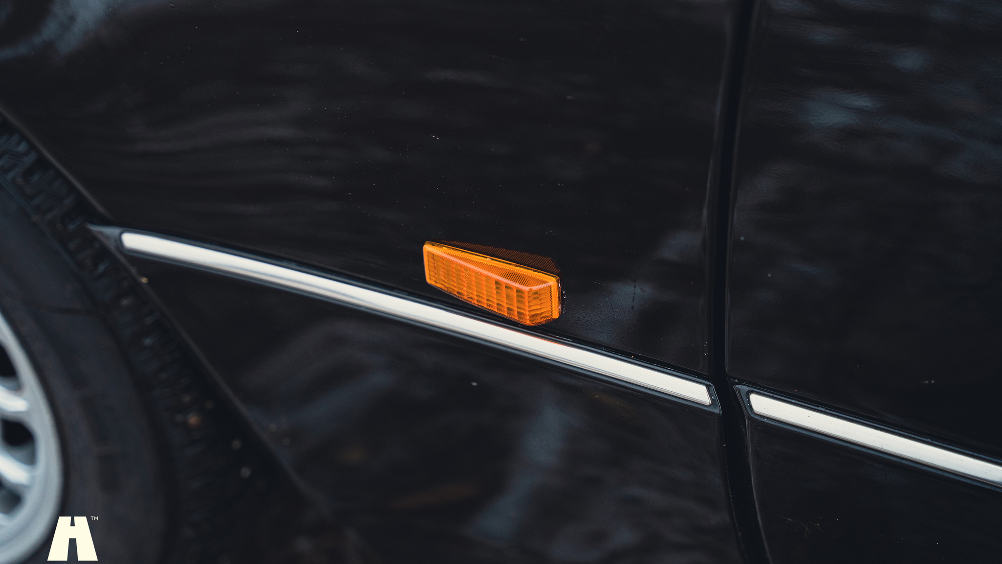 Exteriörbild på 1990 Mercedes 300 CE-24