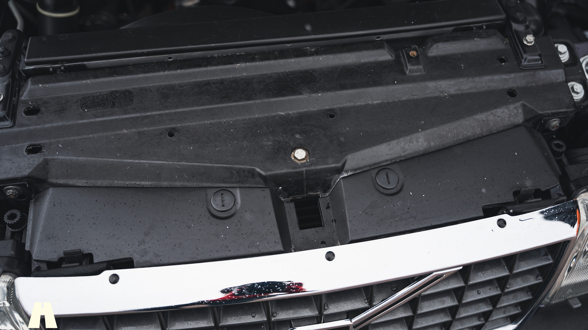 Image of 1995 Volvo 940 SE mechanics