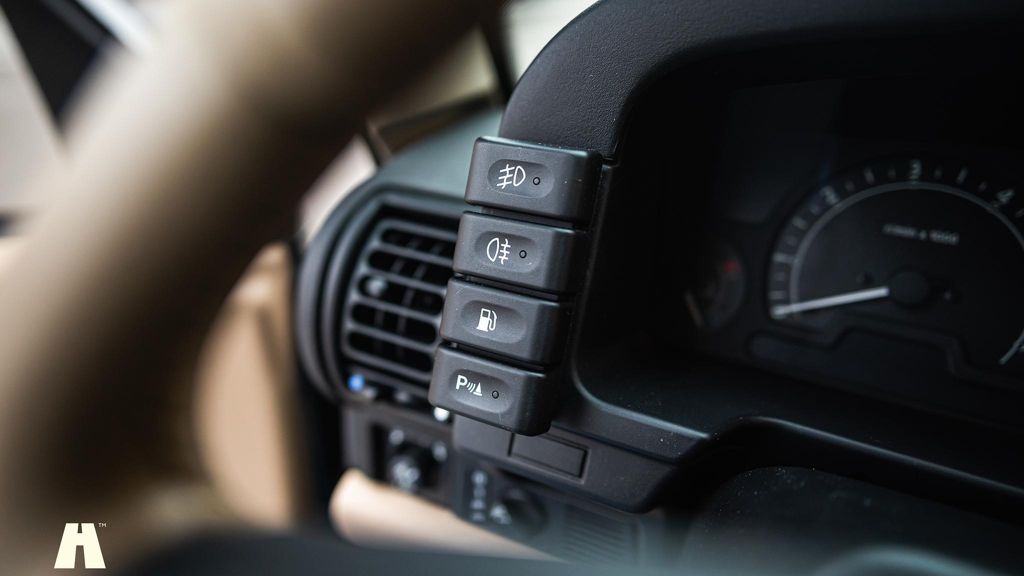 Innenraumfoto von 2003 Land Rover Discovery II, 2003