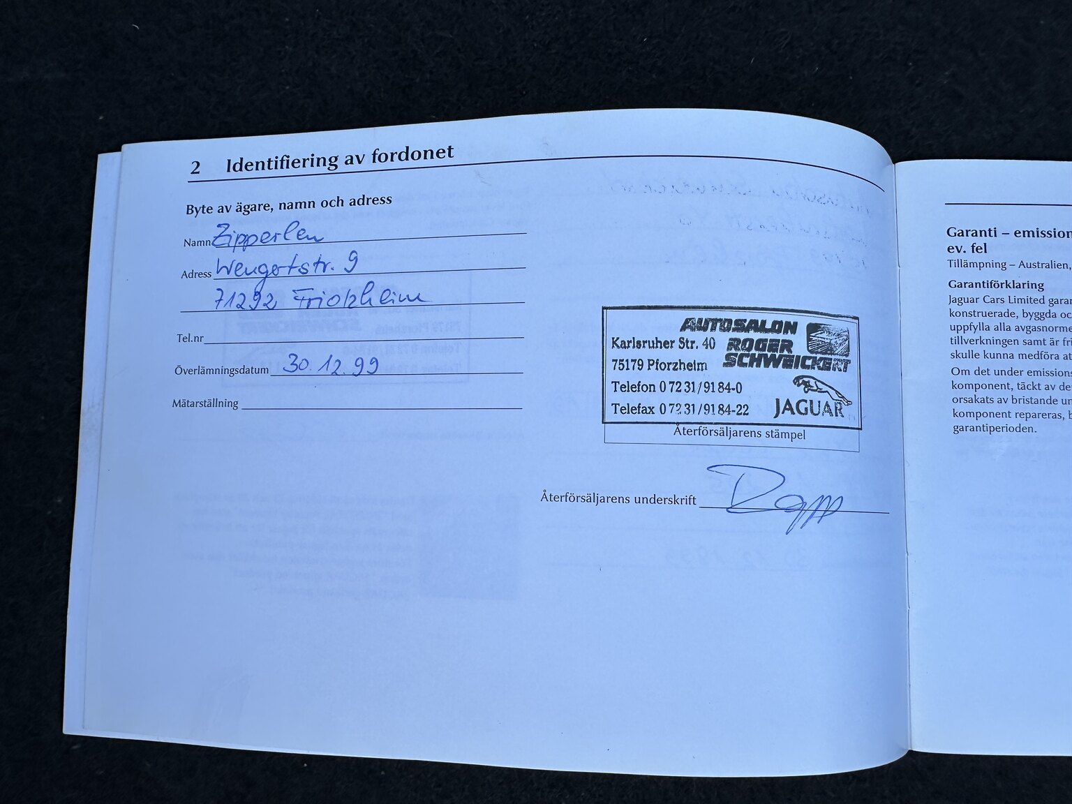 Dokumentation för 2000 Jaguar XK 8