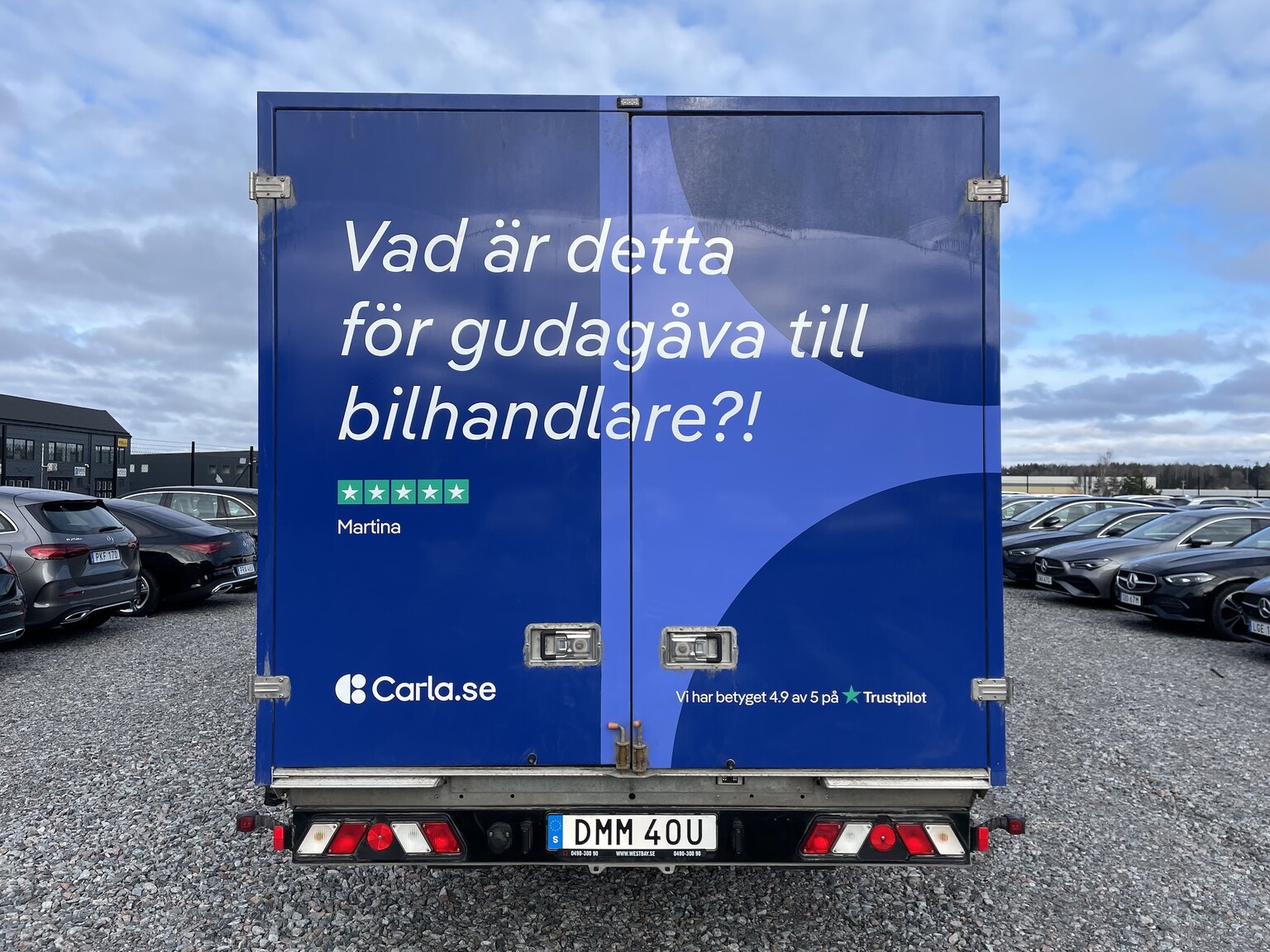 Exterior image of 2022 Ford Transit fordonstransport