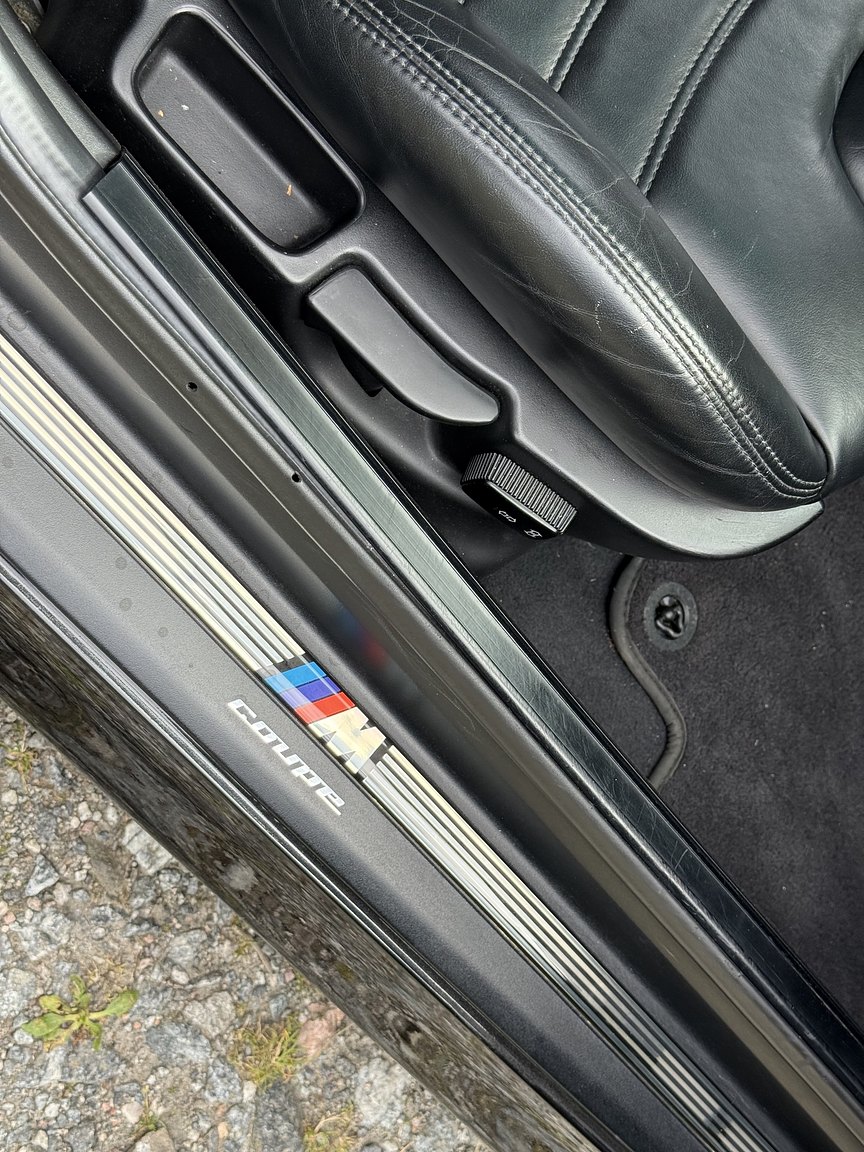 Interior image of 1999 BMW Z3 M Coupé