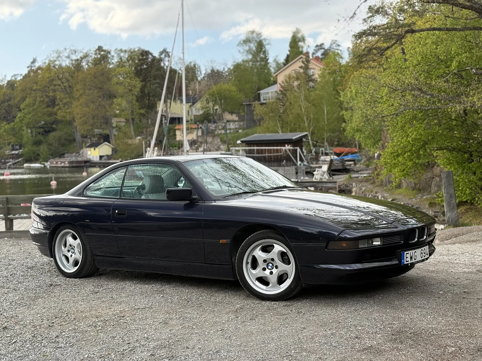 Exterior image of 1994 BMW 840Ci (2)