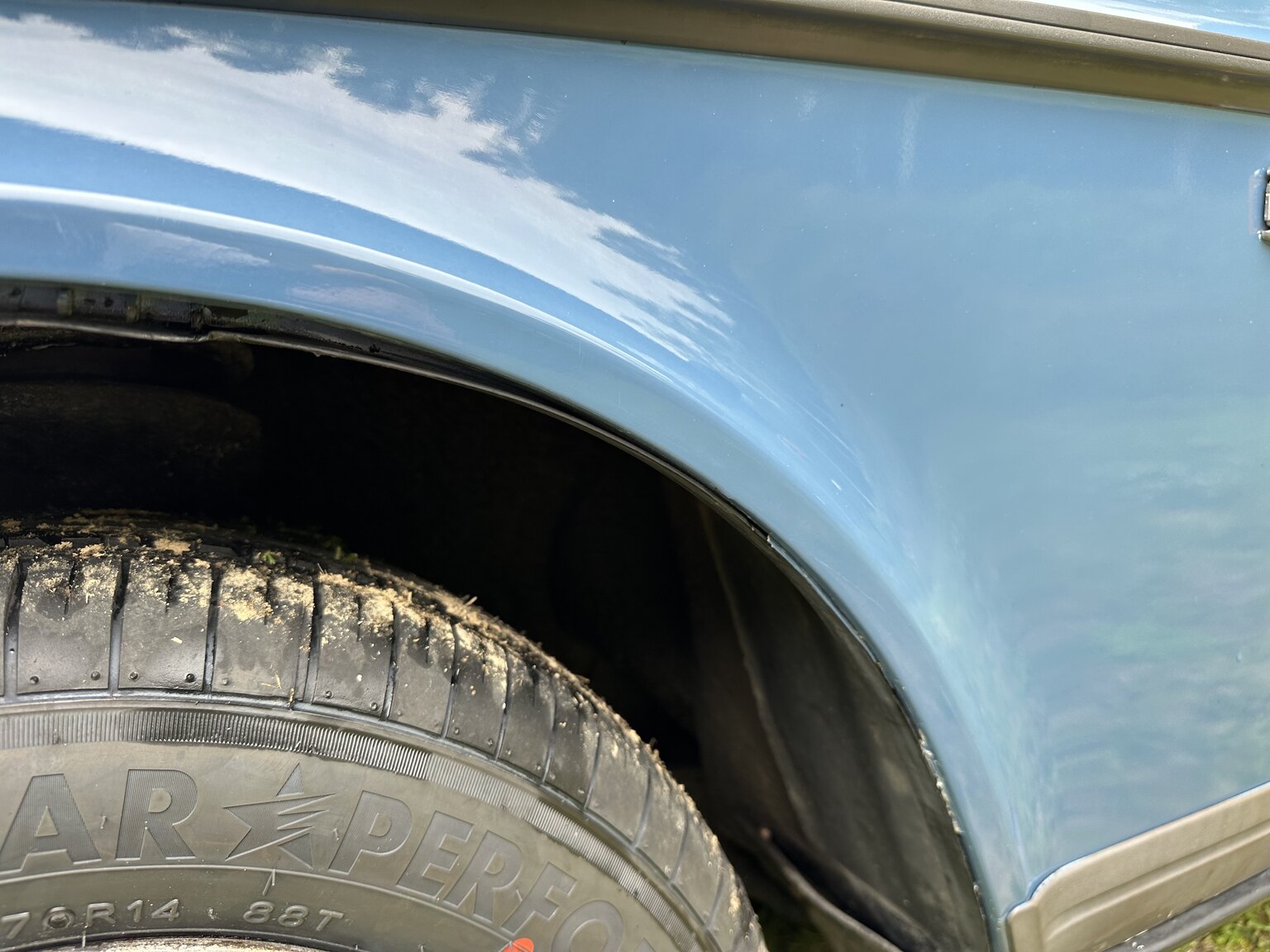 Exteriörbild på 1986 Volvo 244