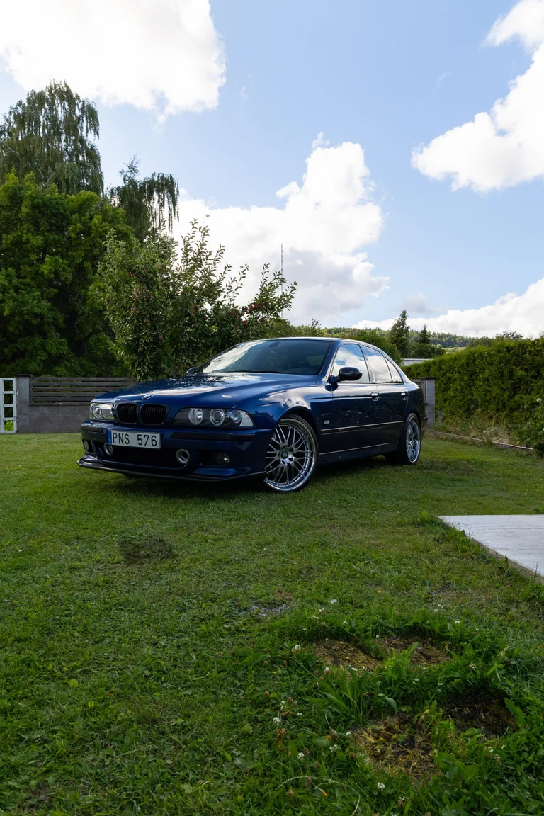 Aussenfoto 2002 BMW M5 E39 (3)