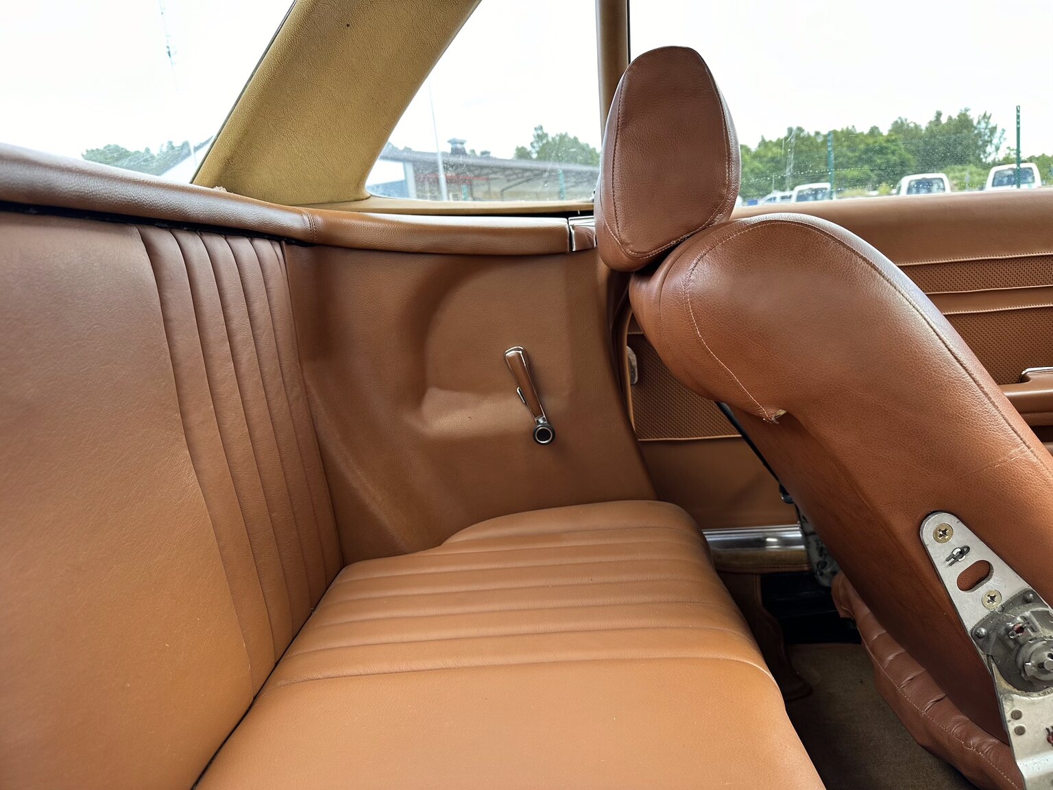 Interiörbild 1974 Mercedes benz 450 SL