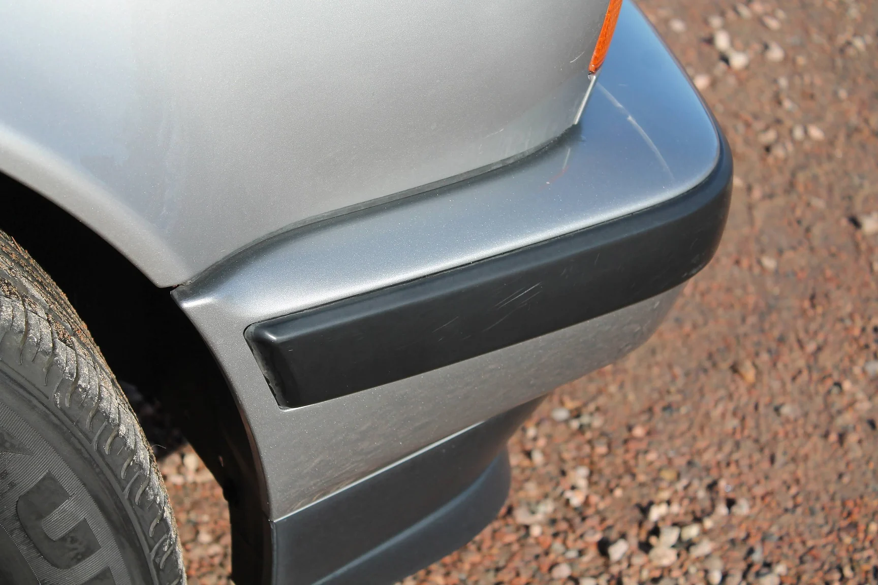 Exterior image of 1988 BMW 535i - NO RESERVE (83)