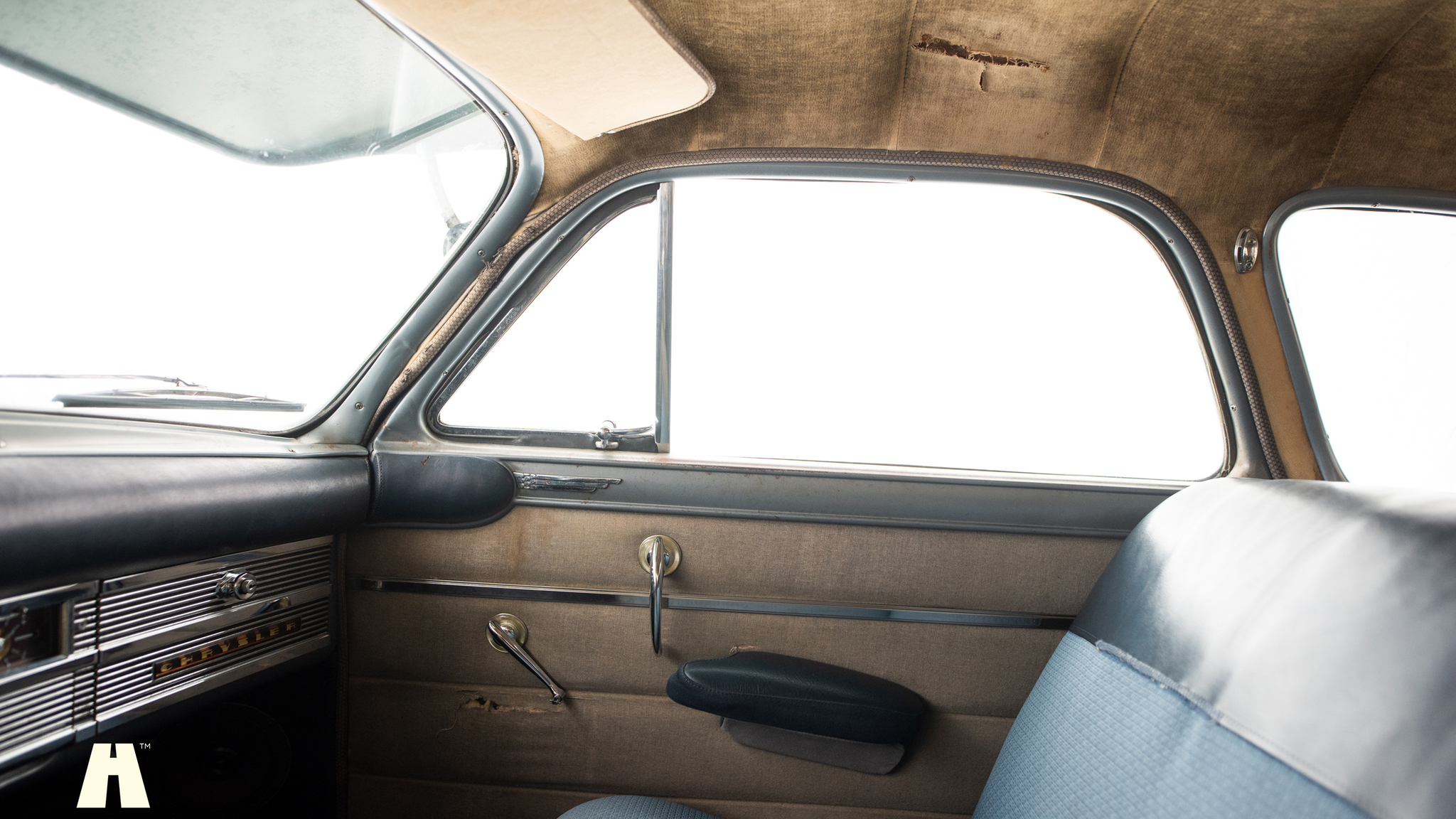 Interior image of 1950 Chrysler Windsor Club Coupé (9)