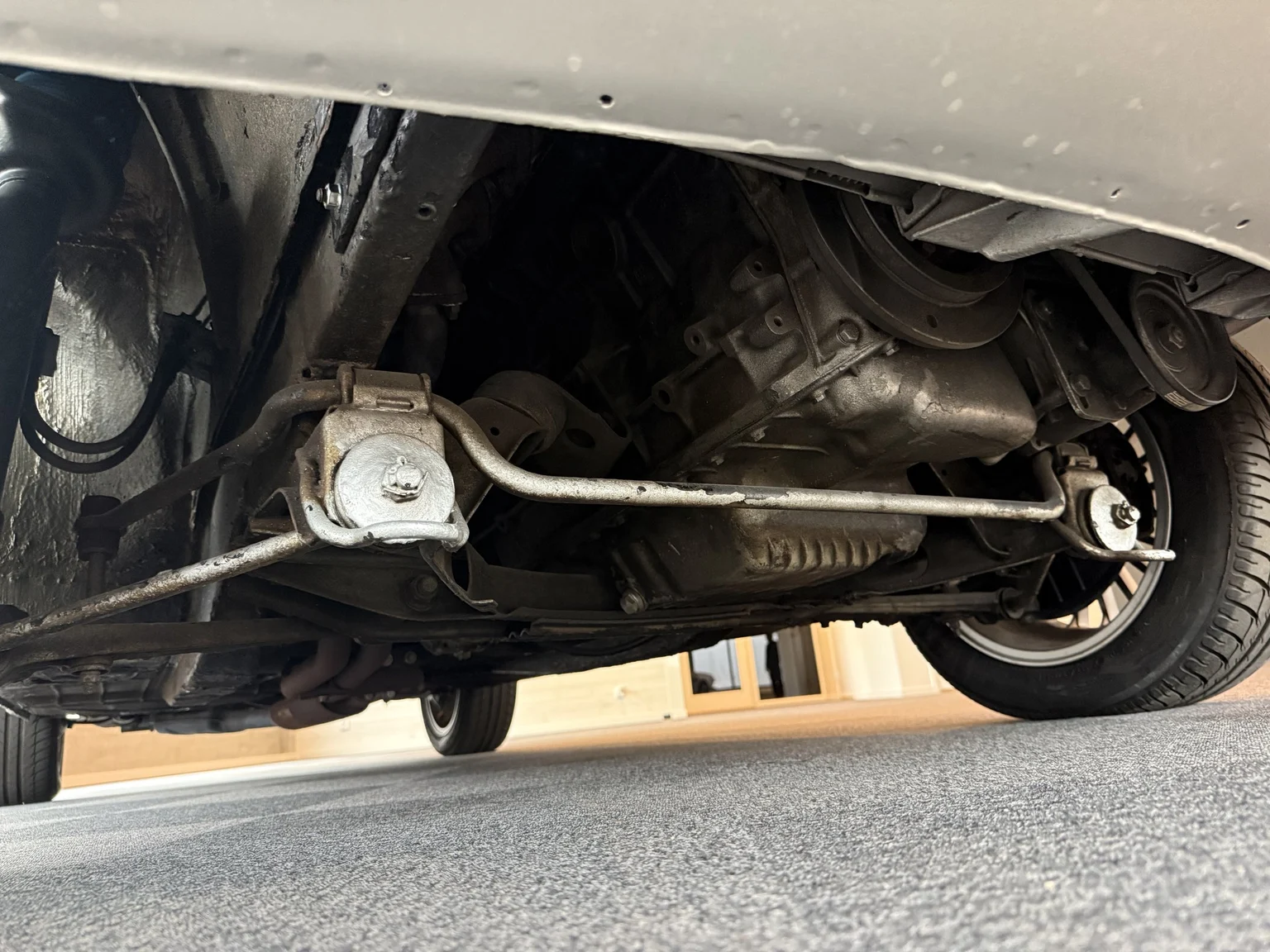 Image of 1972 BMW E9 3.0 CSI mechanics (27)