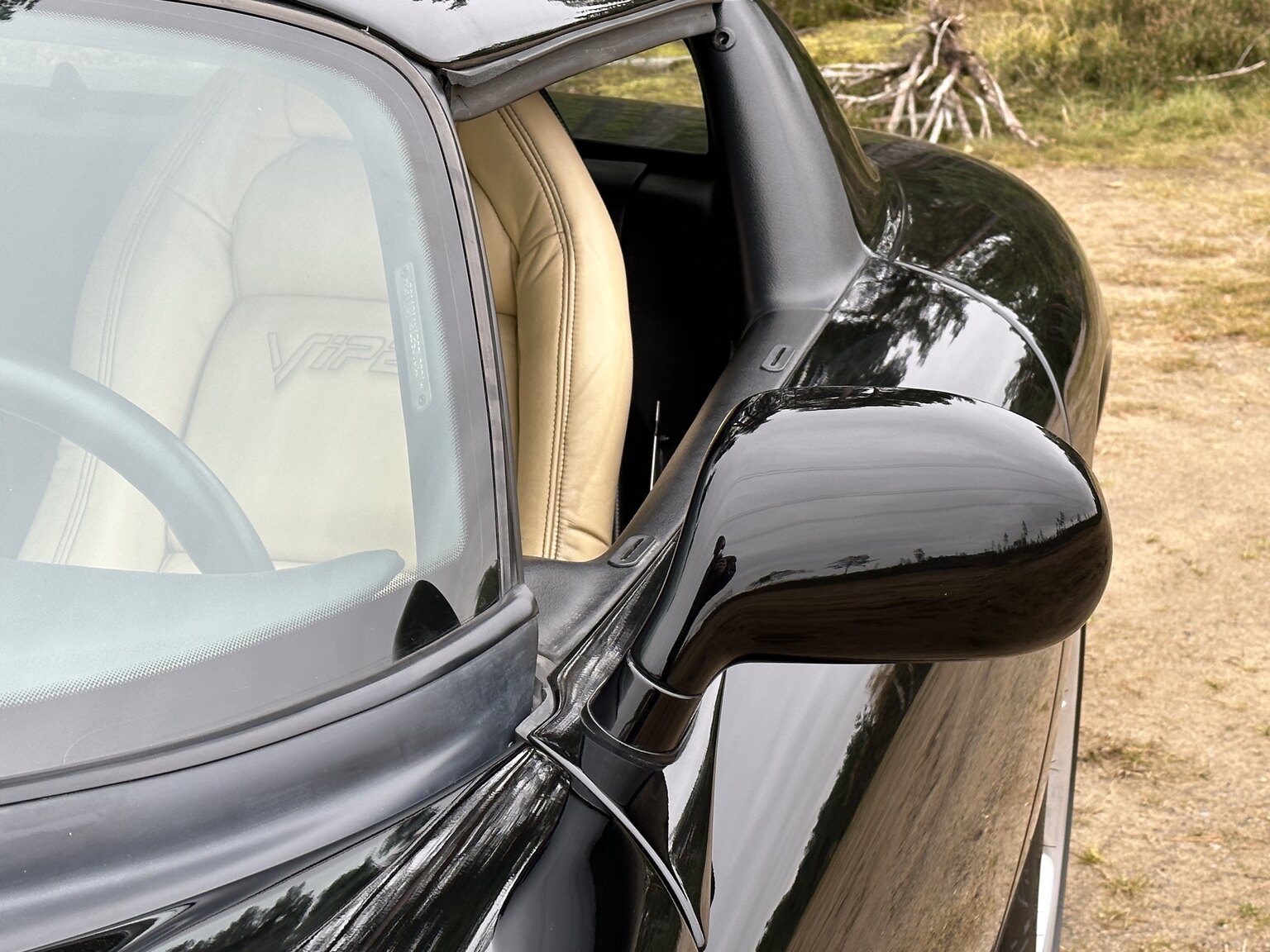 Exteriörbild på 1994 Chrysler Viper RT/10