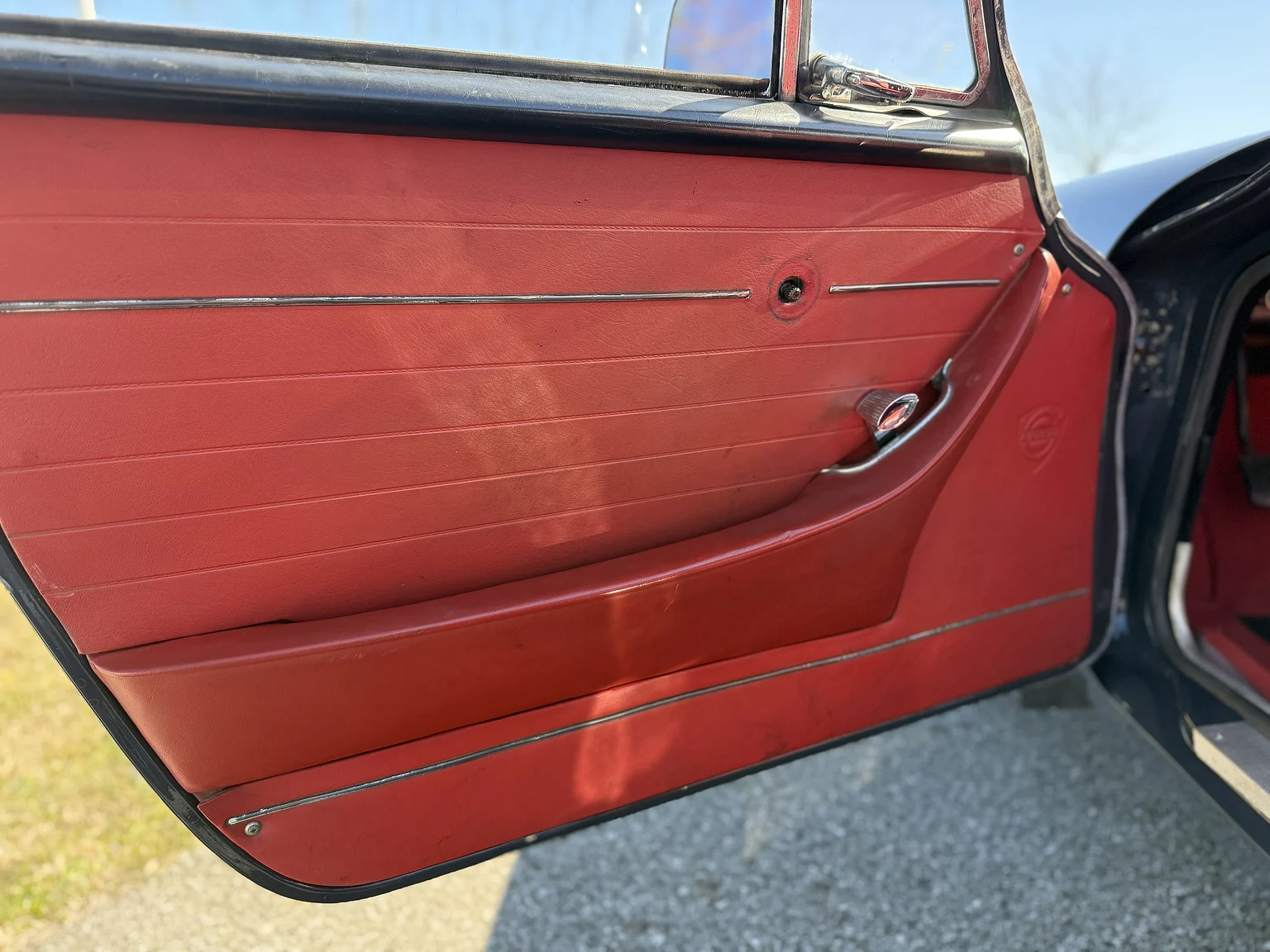 Innenraumfoto von 1966 Volvo P 1800S (6)