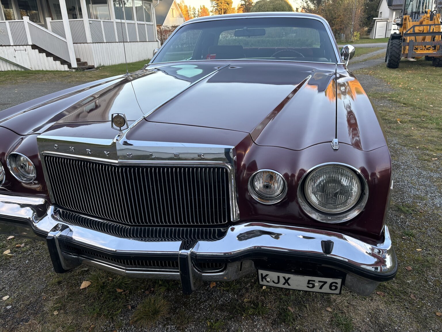 Exteriörbild på 1976 Chrysler Cordoba