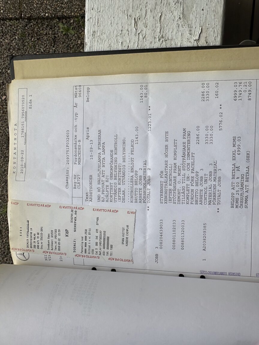 Documentation for 2003 Mercedes CLK 500