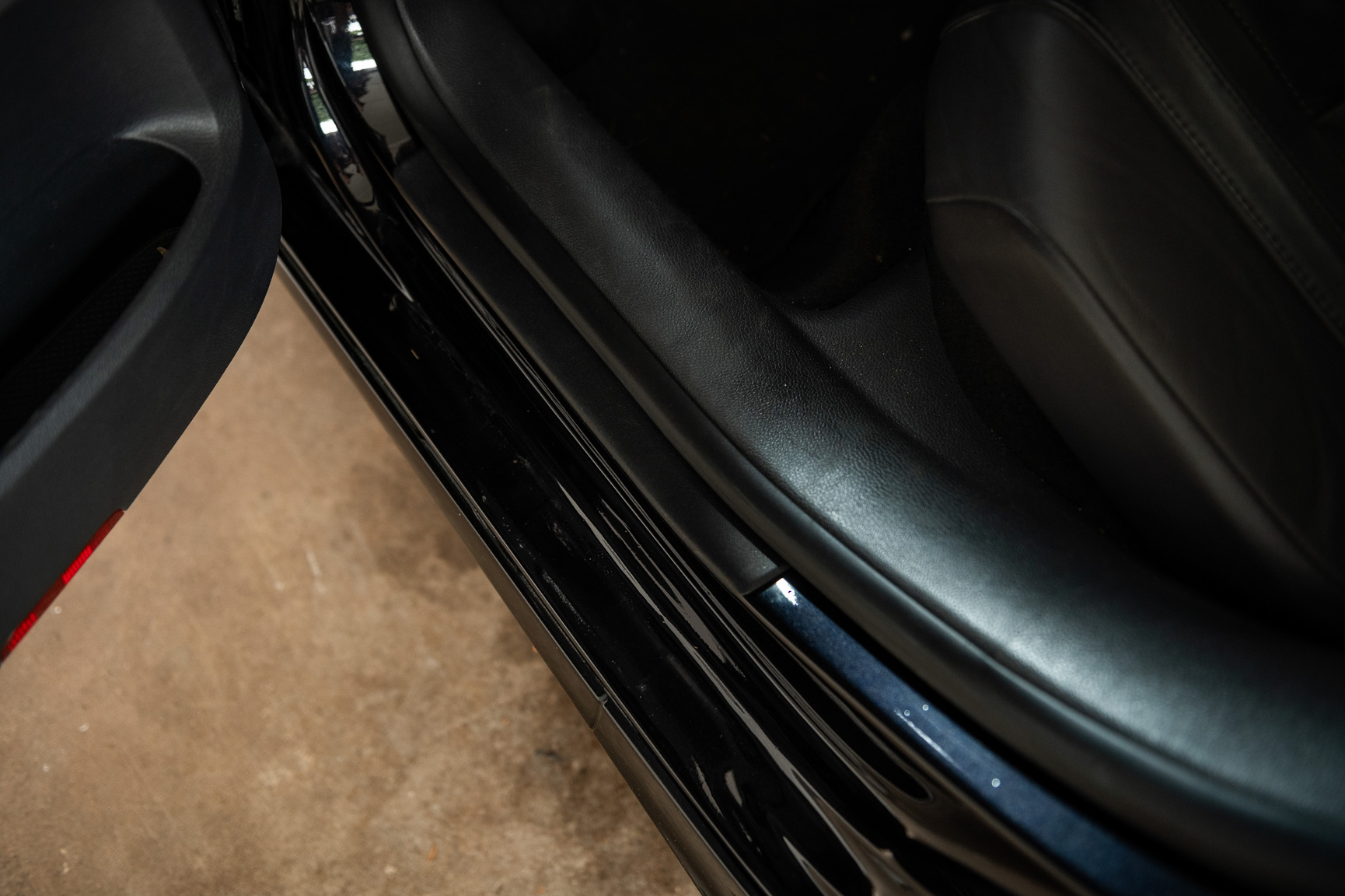 Innenraumfoto von 2006 Volkswagen Golf R32 (27)