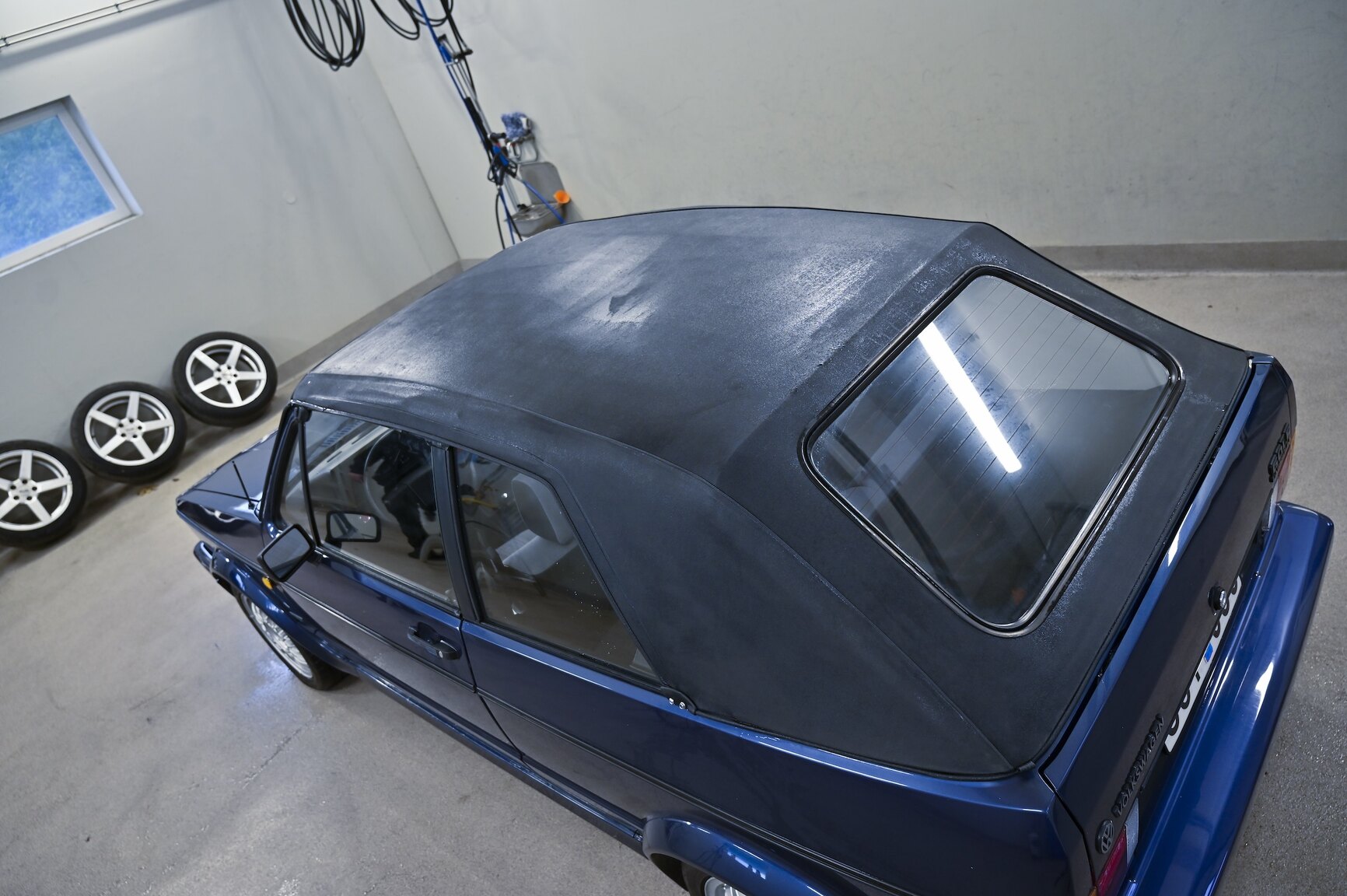 Exteriörbild på 1991 Volkswagen Golf Karmann Cabriolet