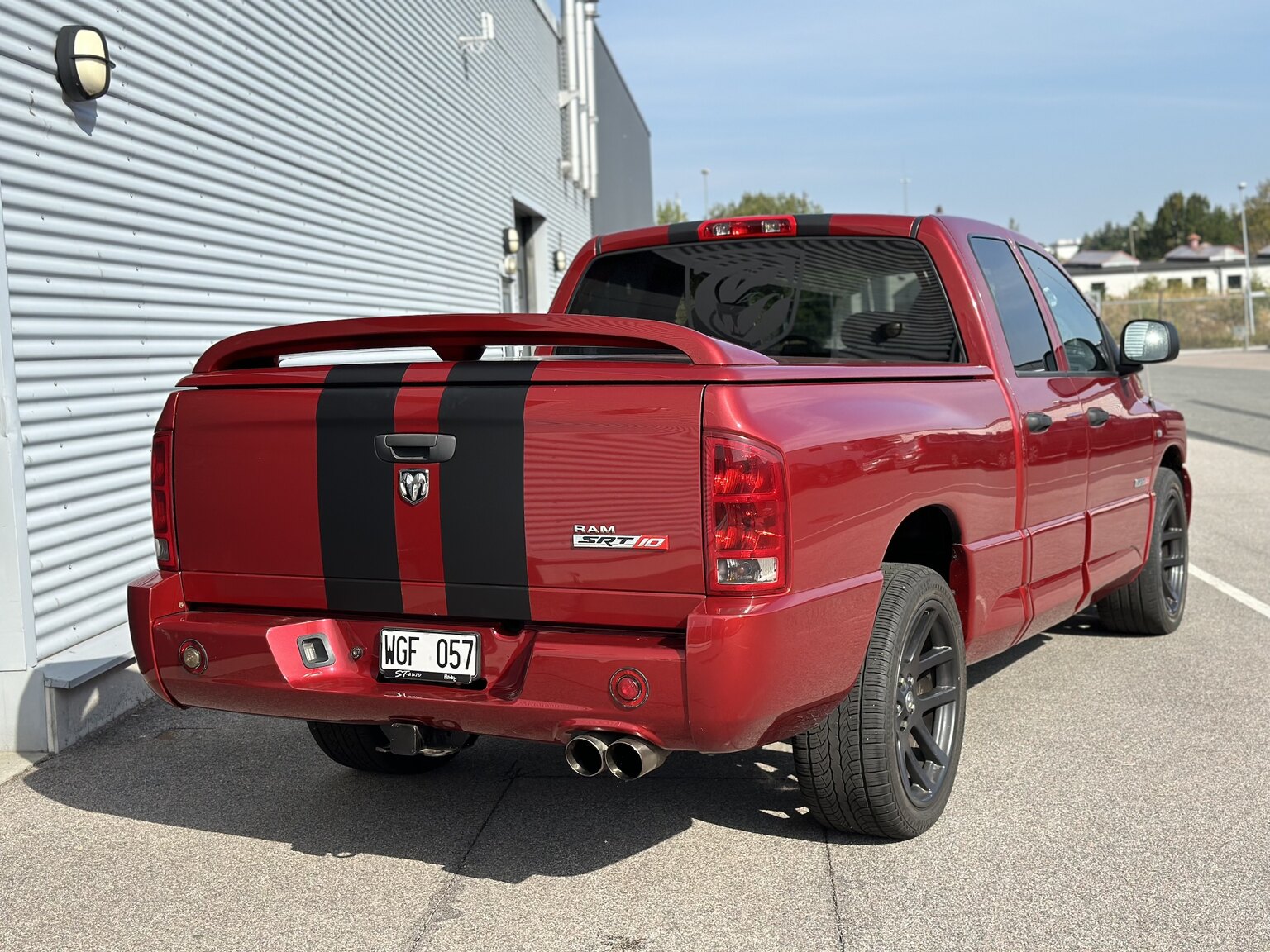 Aussenfoto 2006 Dodge Ram SRT10