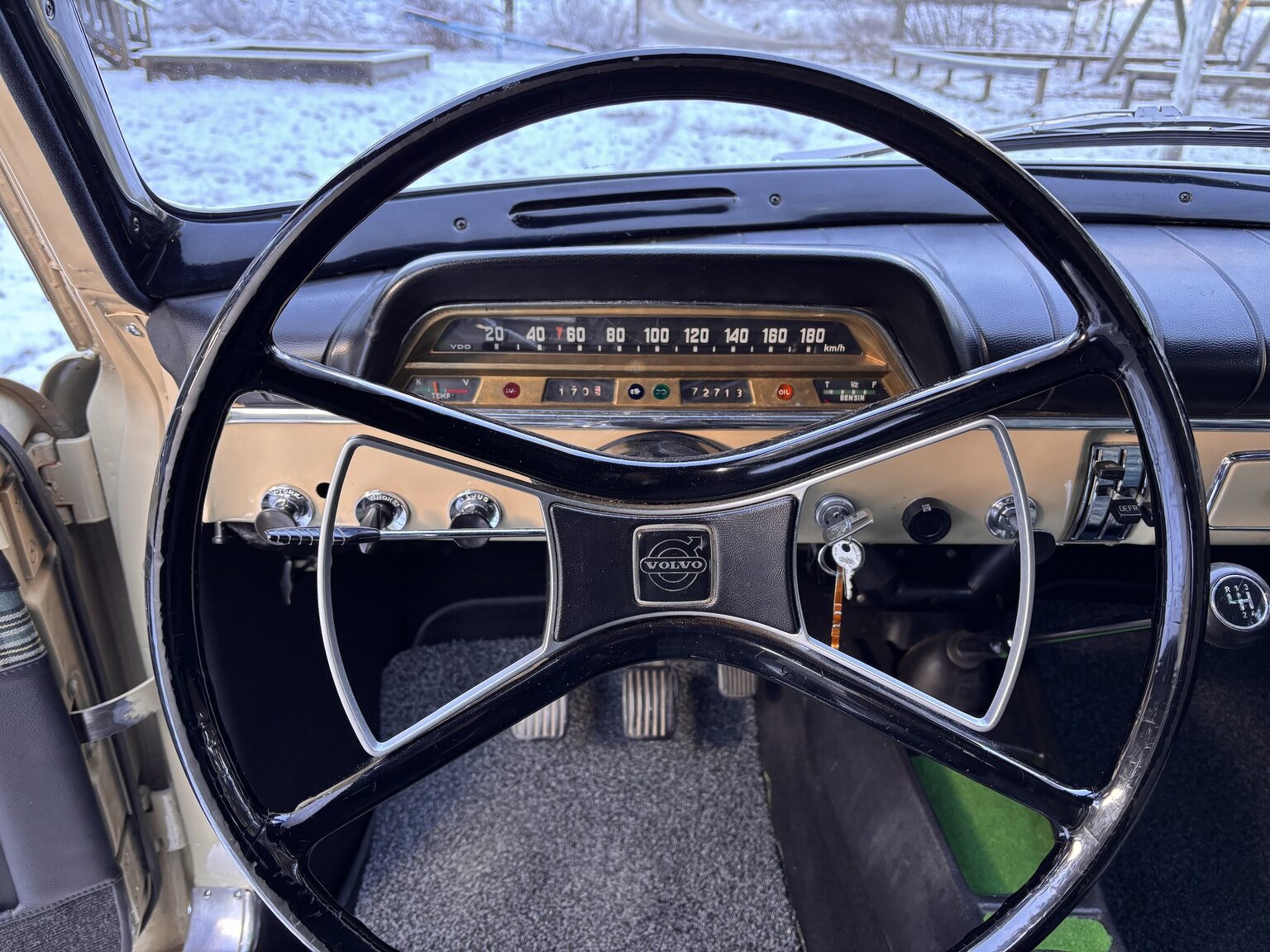 Interior image of 1965 Volvo Amazon