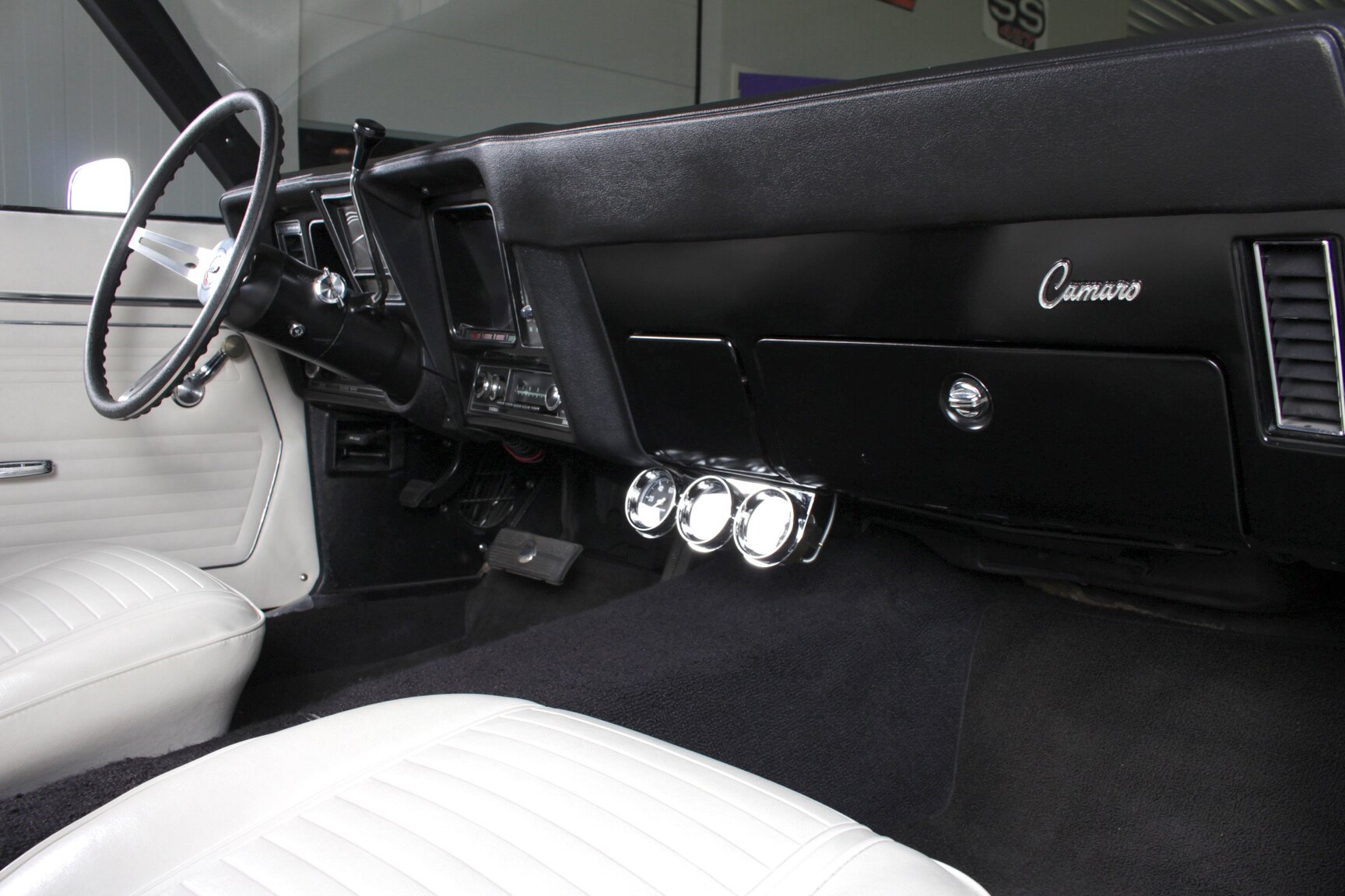 Interior image of 1969 Chevrolet Camaro COPO TRIBUTE