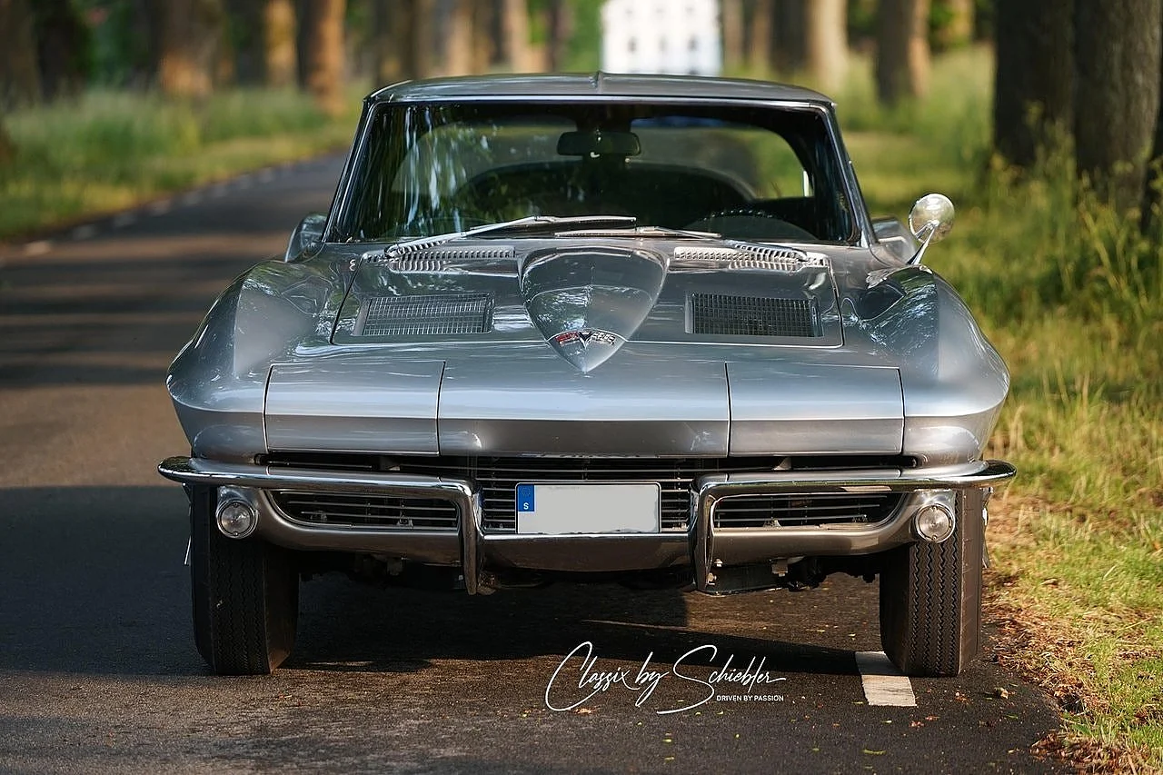 Bild på 1963 Chevrolet Corvette (23)