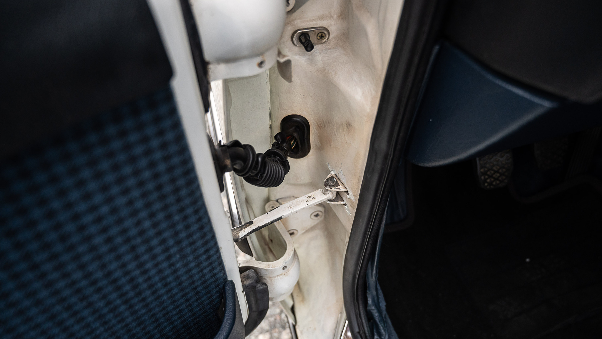 Interior image of 1983 BMW 635 CSi