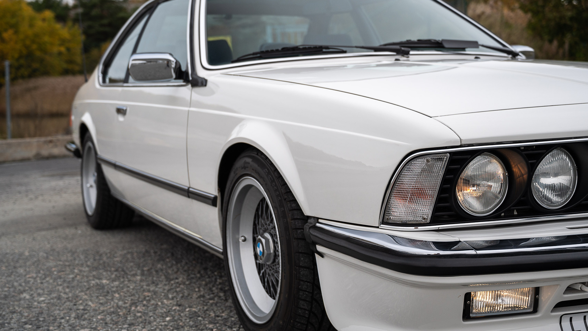 Exterior image of 1983 BMW 635 CSi