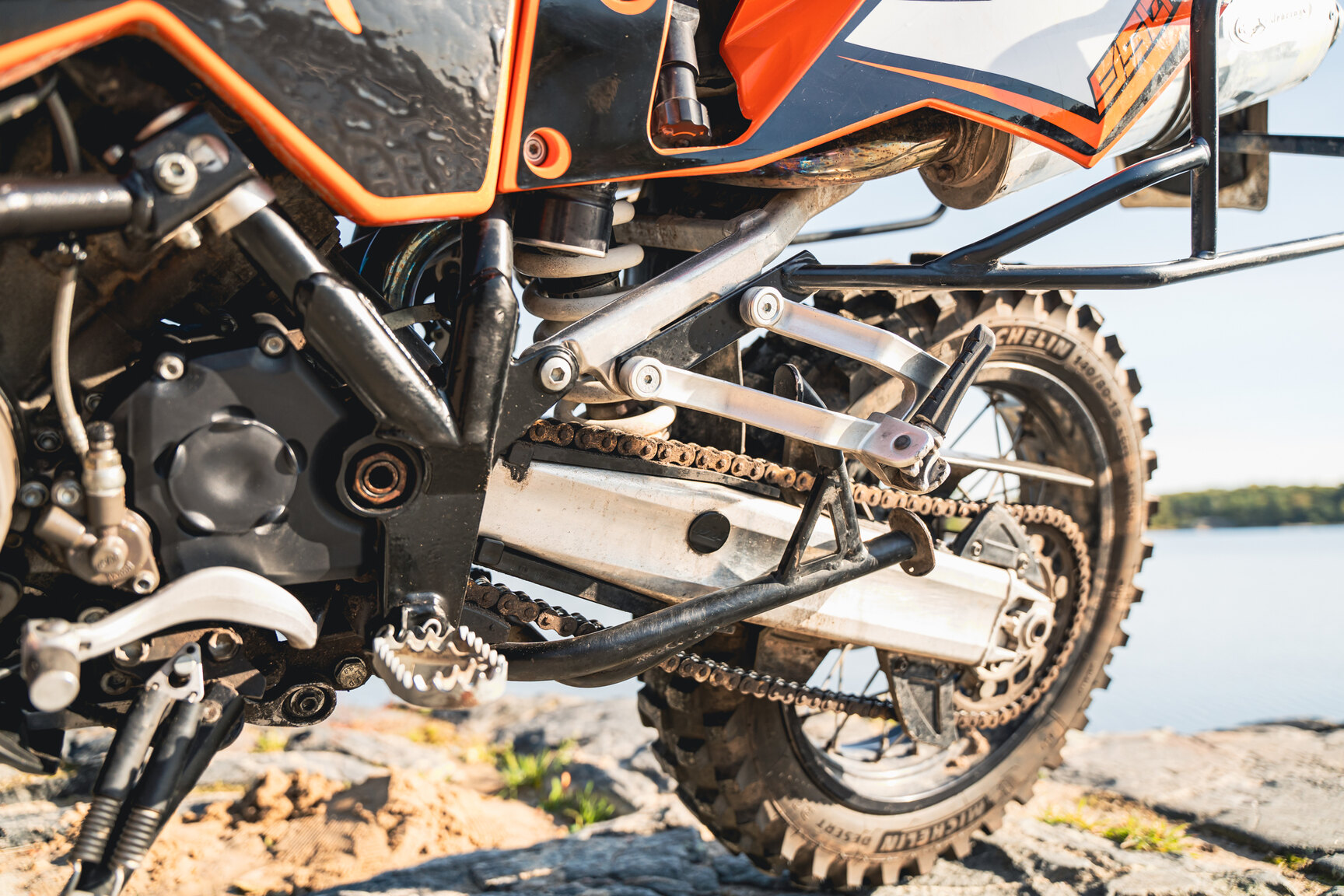 Image of 2003 KTM 950 Adventure S (12) mechanics