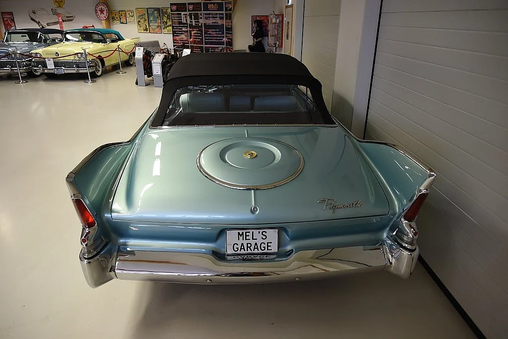 Image of 1960 Plymouth Fury (75)