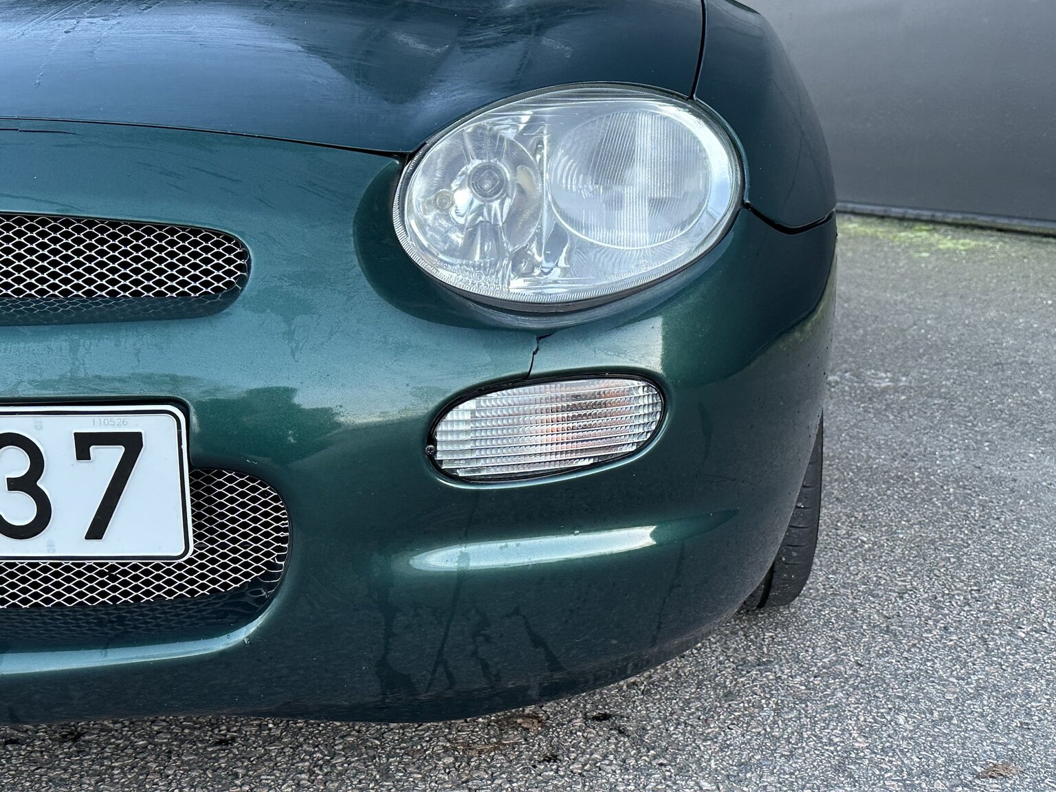 Exterior image of 1996 MG F Roadster