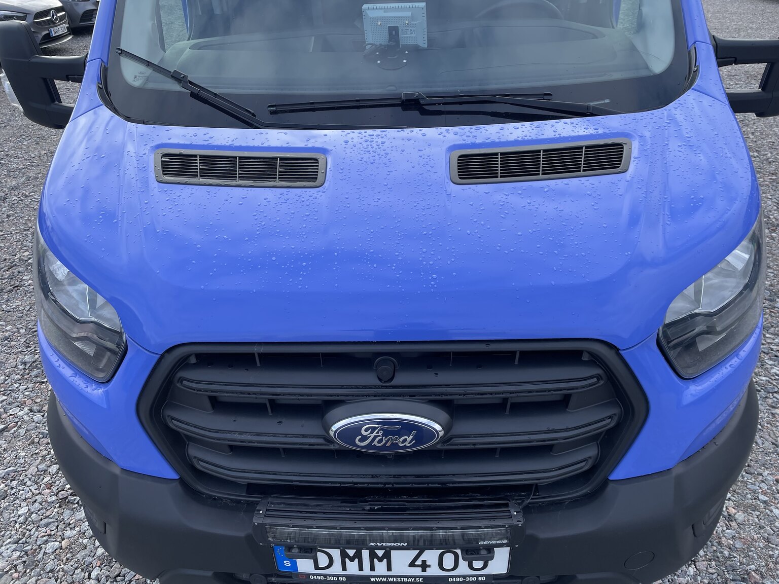 Exterior image of 2022 Ford Transit fordonstransport