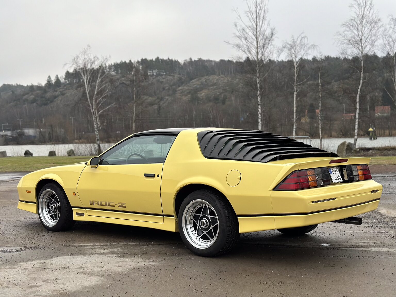 Exterior image of 1987 Chevrolet Camaro Z28