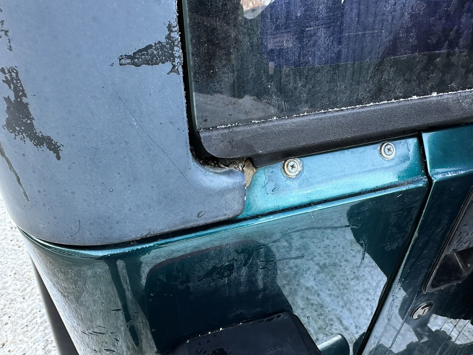 Aussenfoto 1997 JEEP Wrangler Hardtop 2.5 AWD (68)