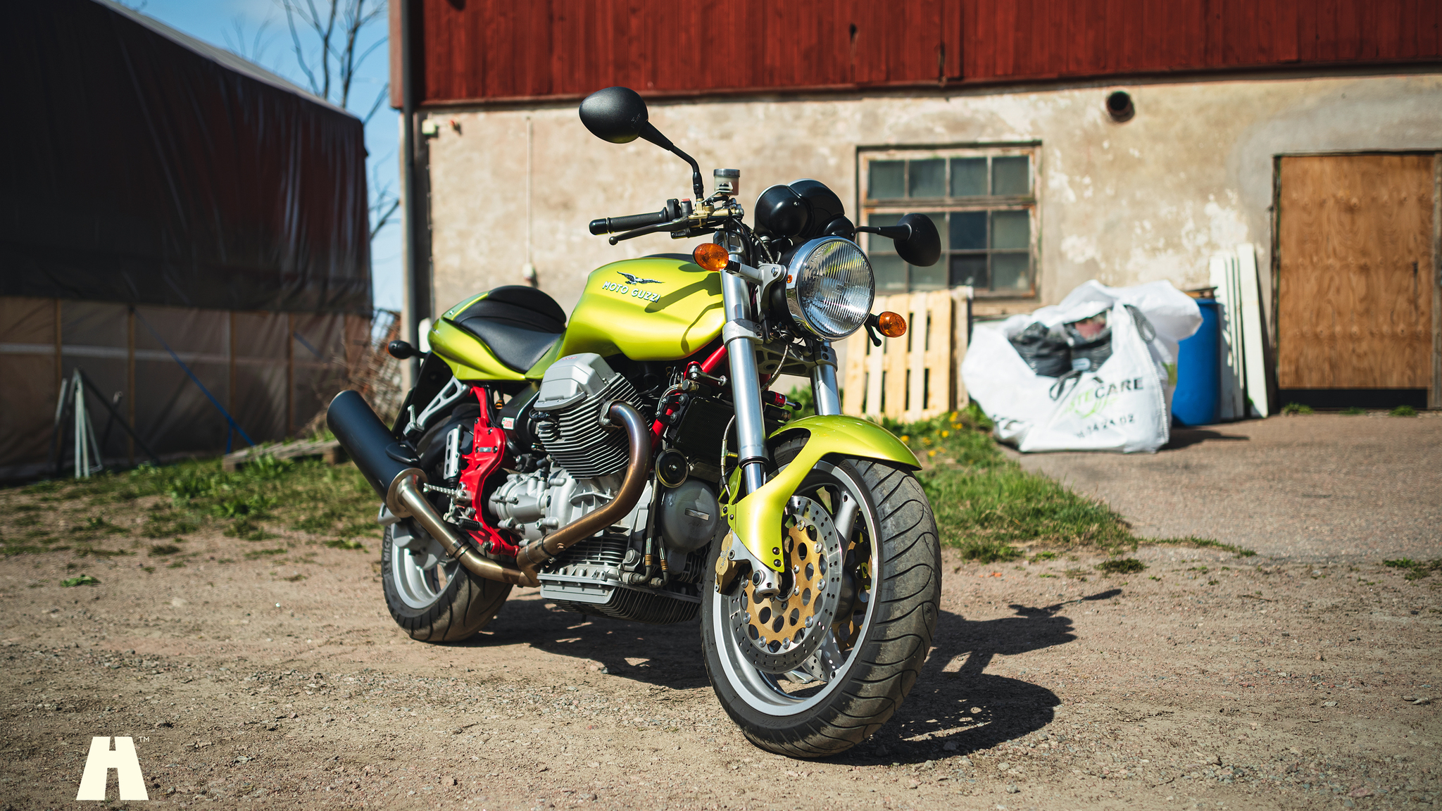 Exteriörbild på 2002 Moto Guzzi V11 Sport (8)