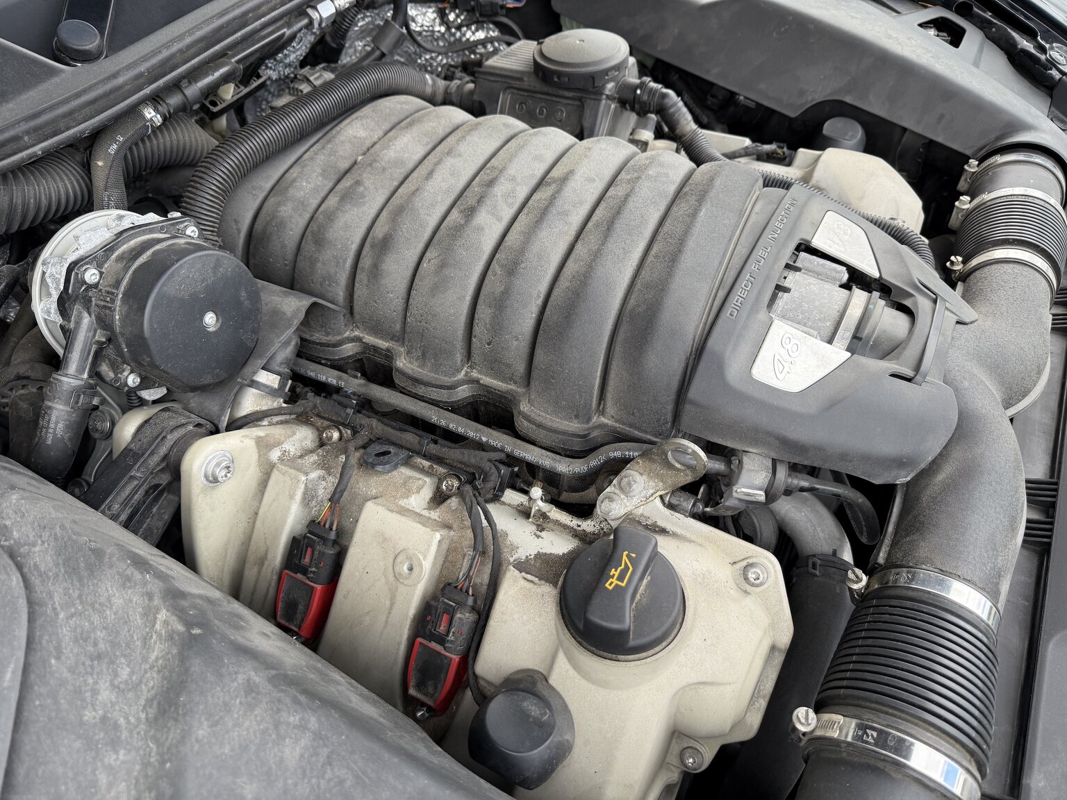 Image of 2013 Porsche Cayenne GTS mechanics