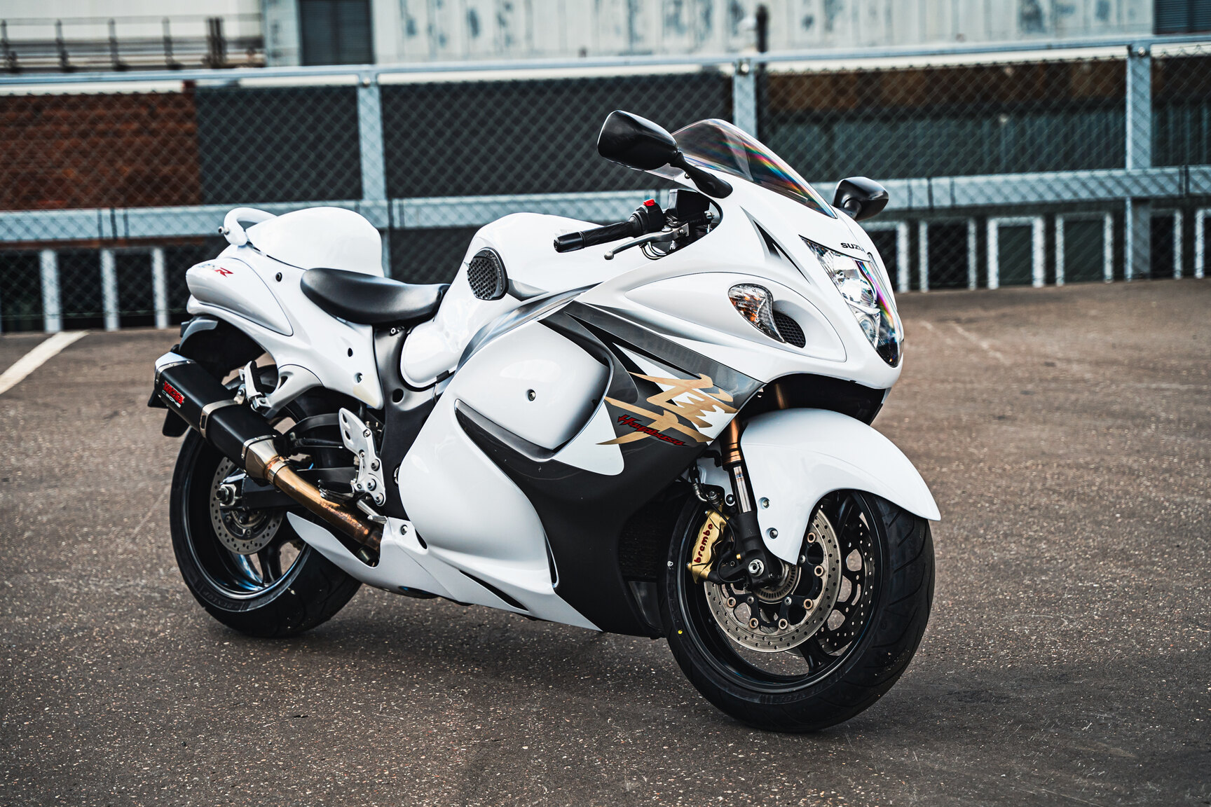 Exteriörbild på 2013 Suzuki GSX1300R Hayabusa