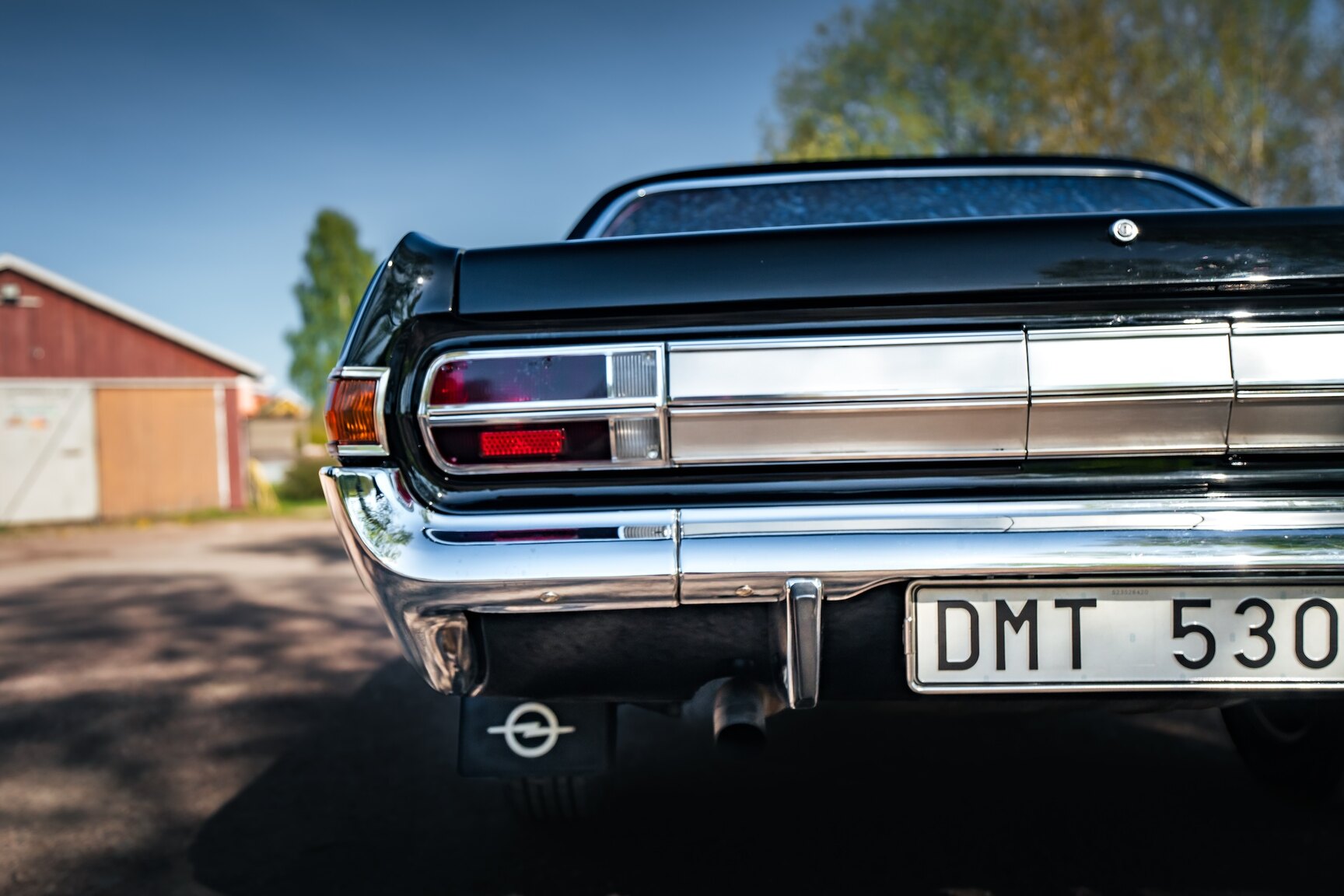 Exteriörbild på 1966 Opel Diplomat Coupé 5.4