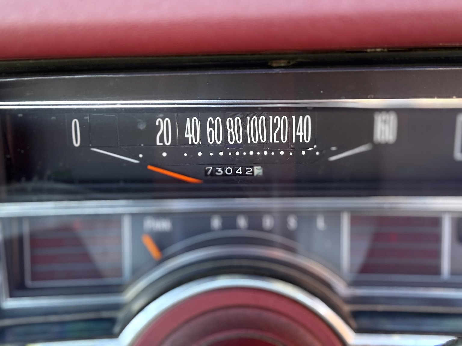 Interiörbild 1975 Oldsmobile Delta 88