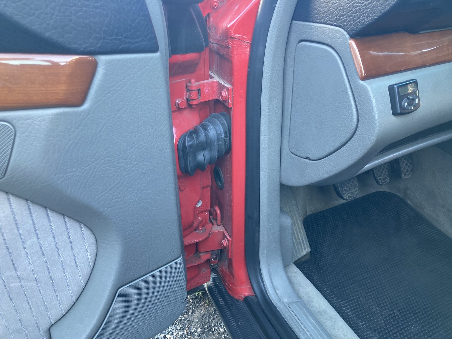 Interior image of 1992 Audi 100 Avant 2.3E Quattro