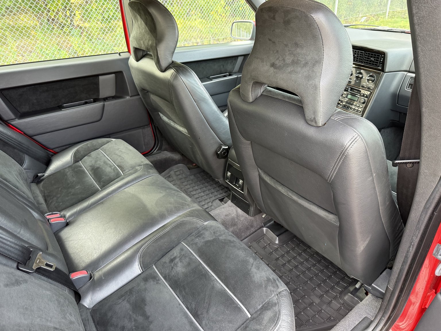 Interior image of 1997 Volvo 850 R Kombi