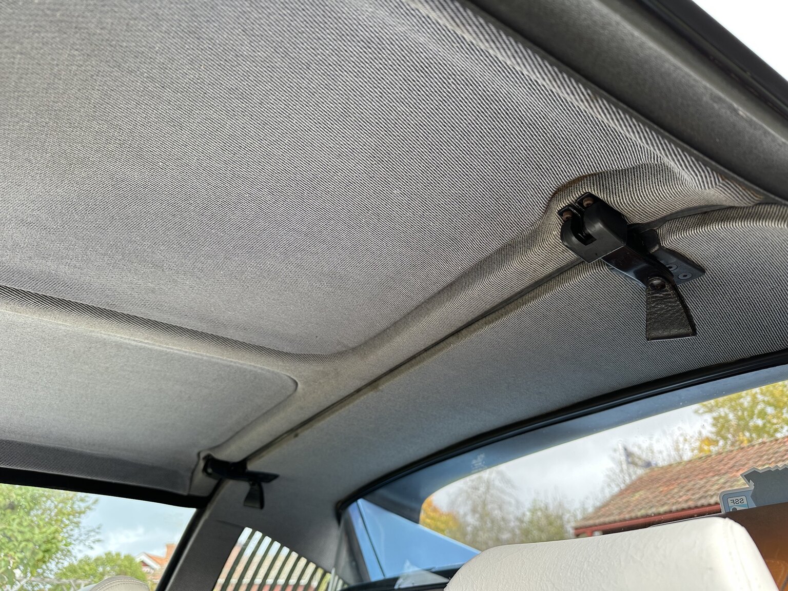 Interior image of 1986 Ferrari 328 GTS