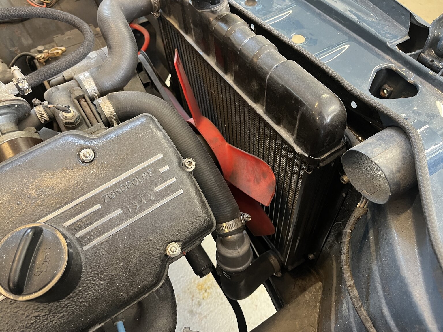 Image of 1972 BMW 2000 Touring mechanics